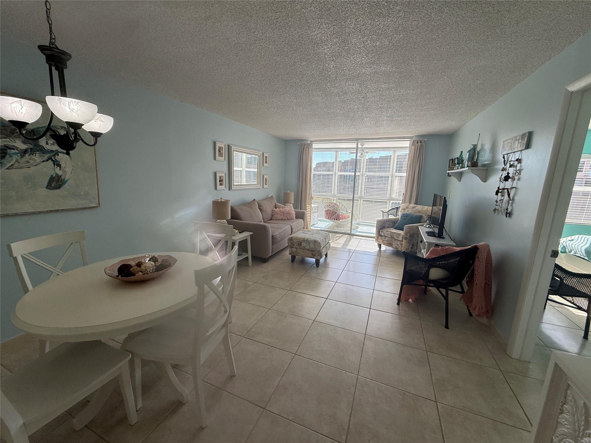Sunrise Lakes - Residential