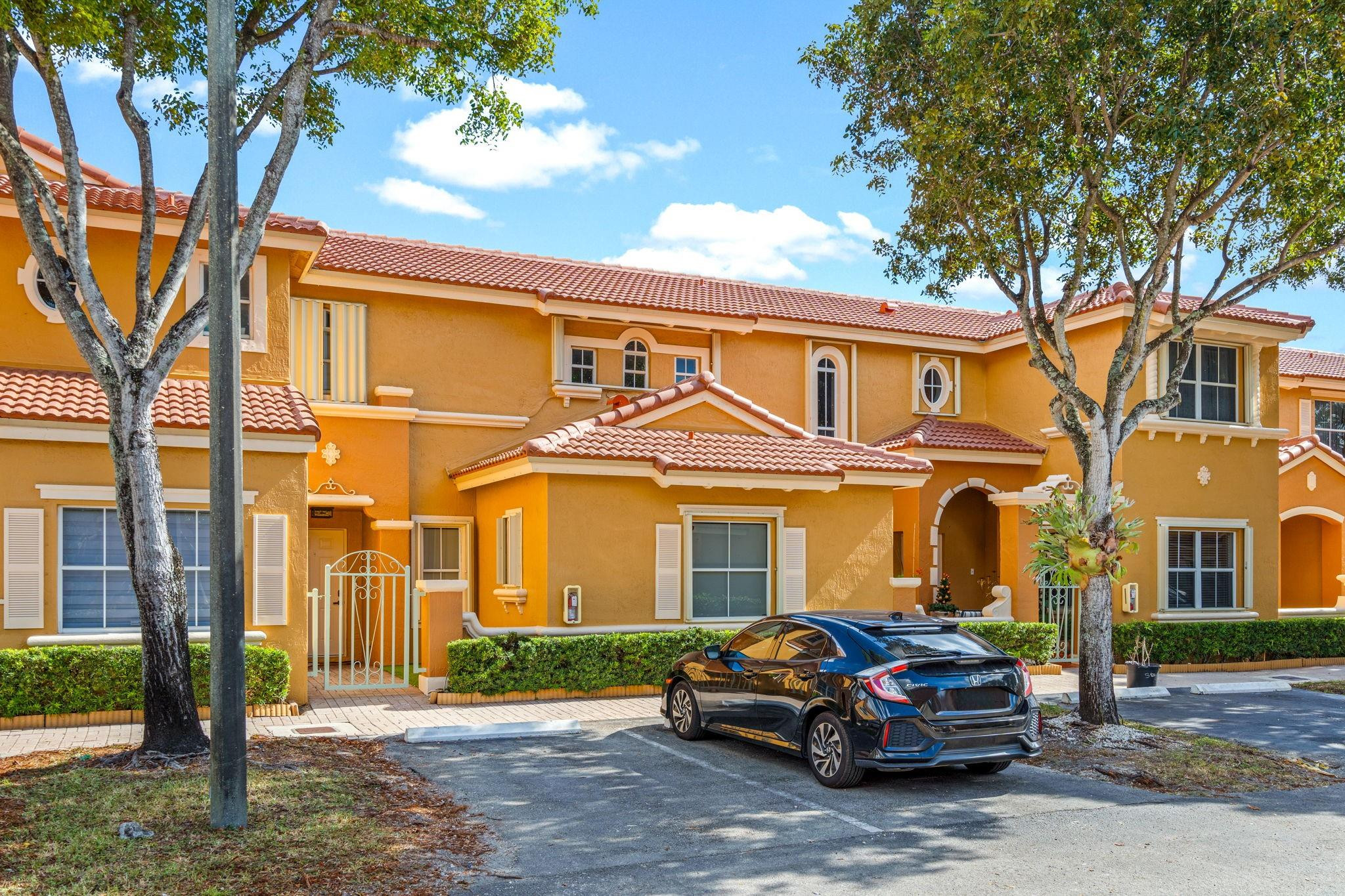 Villa Vizcaya - Residential