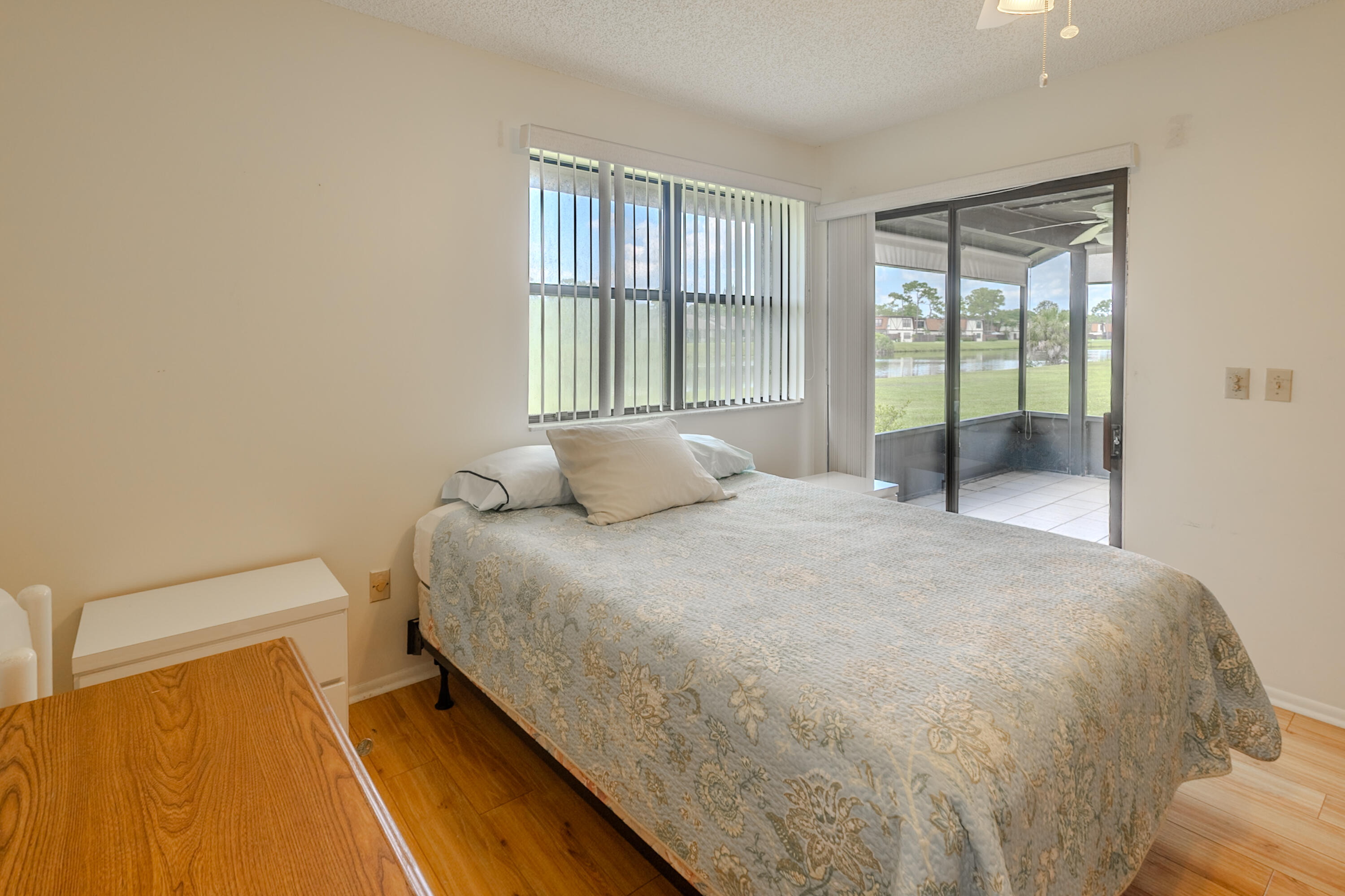 STRATHMORE GATE I UNIT TWO - Residential