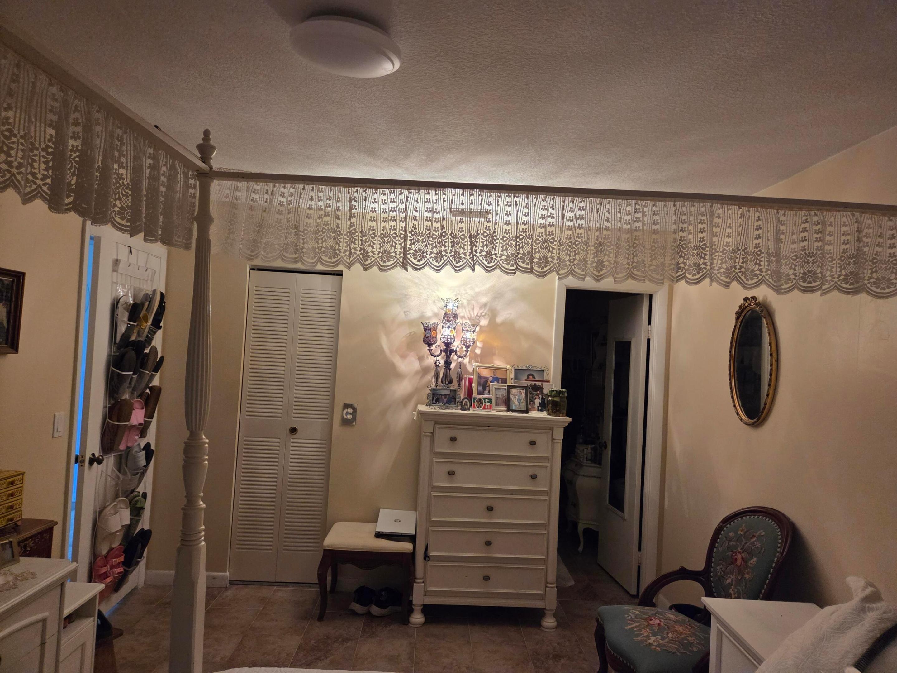 GOLDEN LAKES VILLAGE CONDO F - Residential