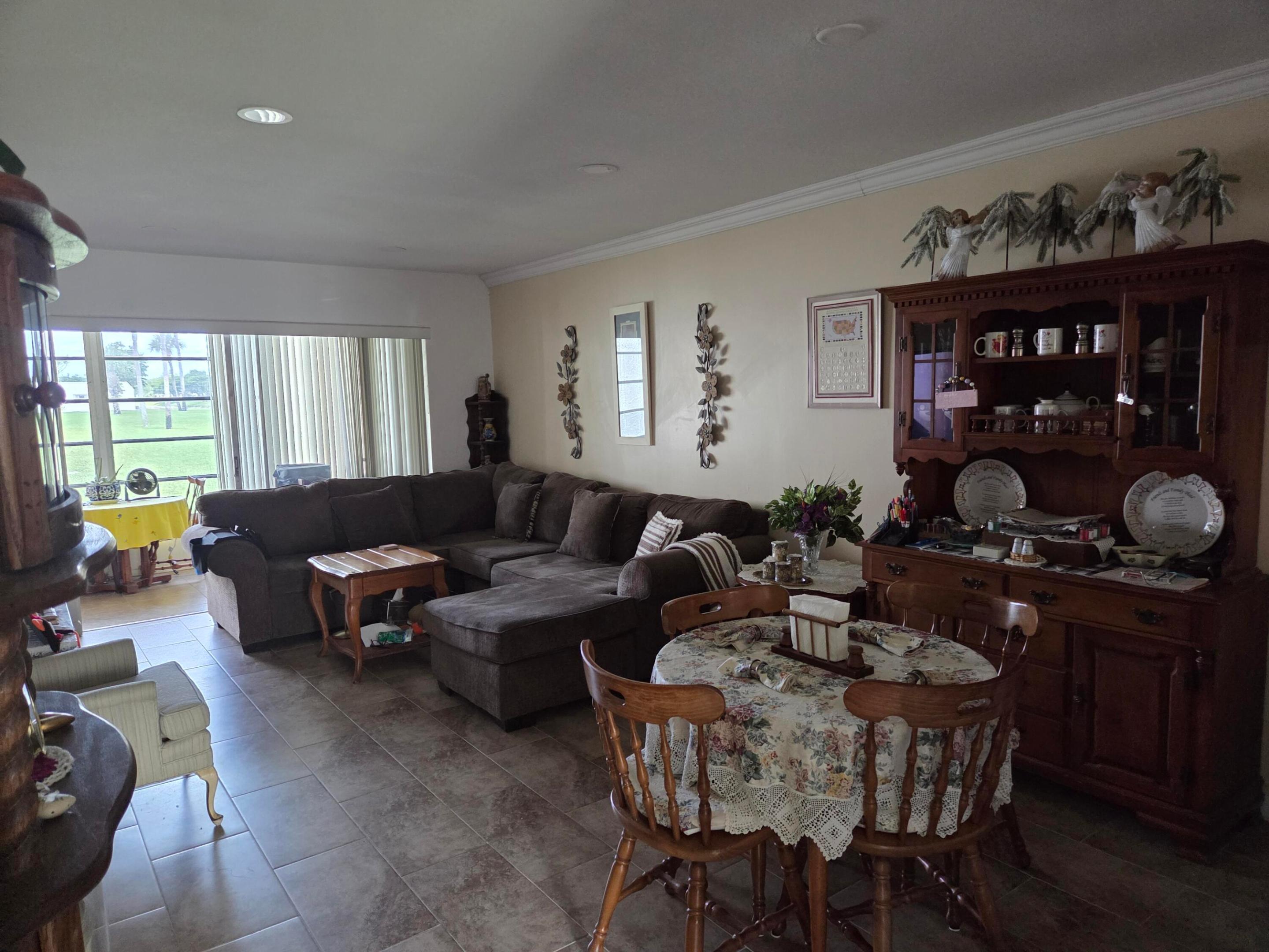 GOLDEN LAKES VILLAGE CONDO F - Residential