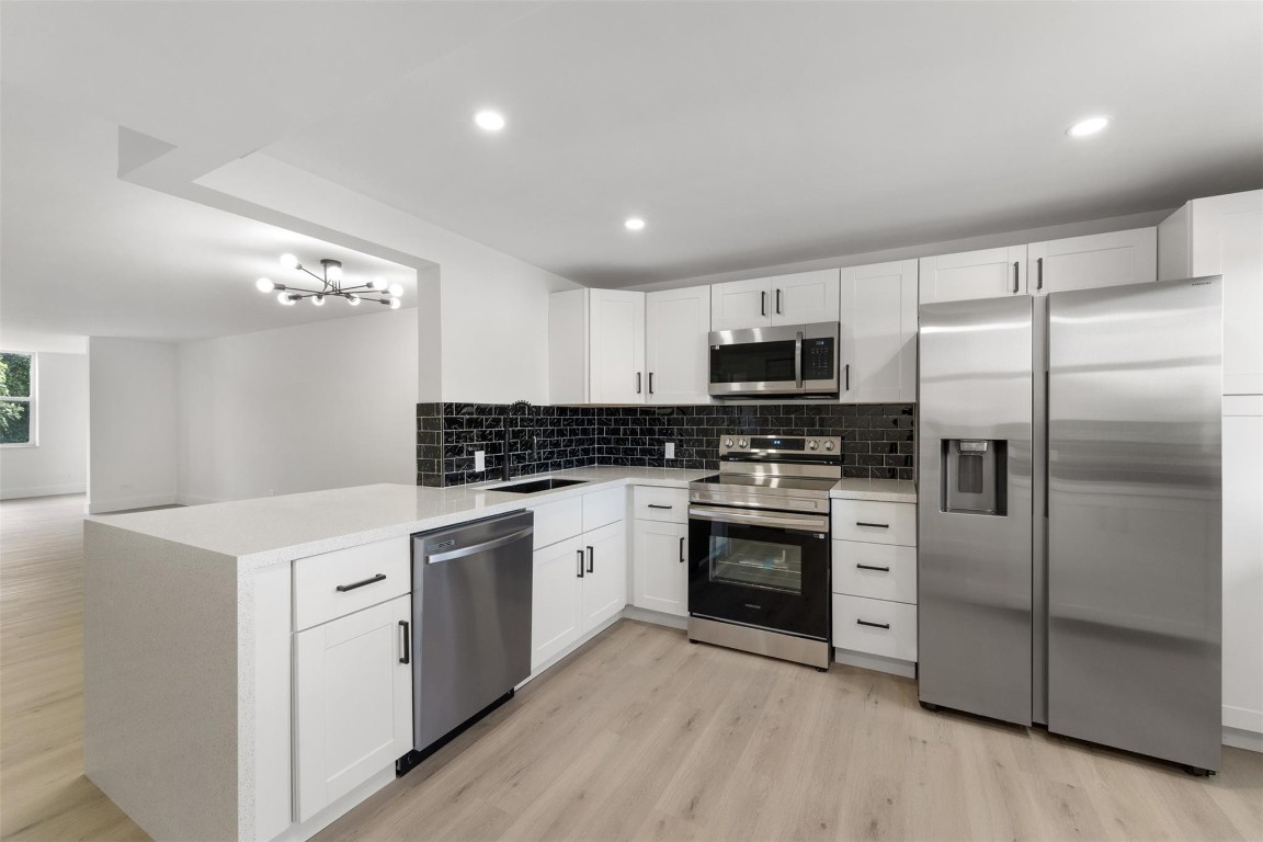 Royal Oaks - Residential