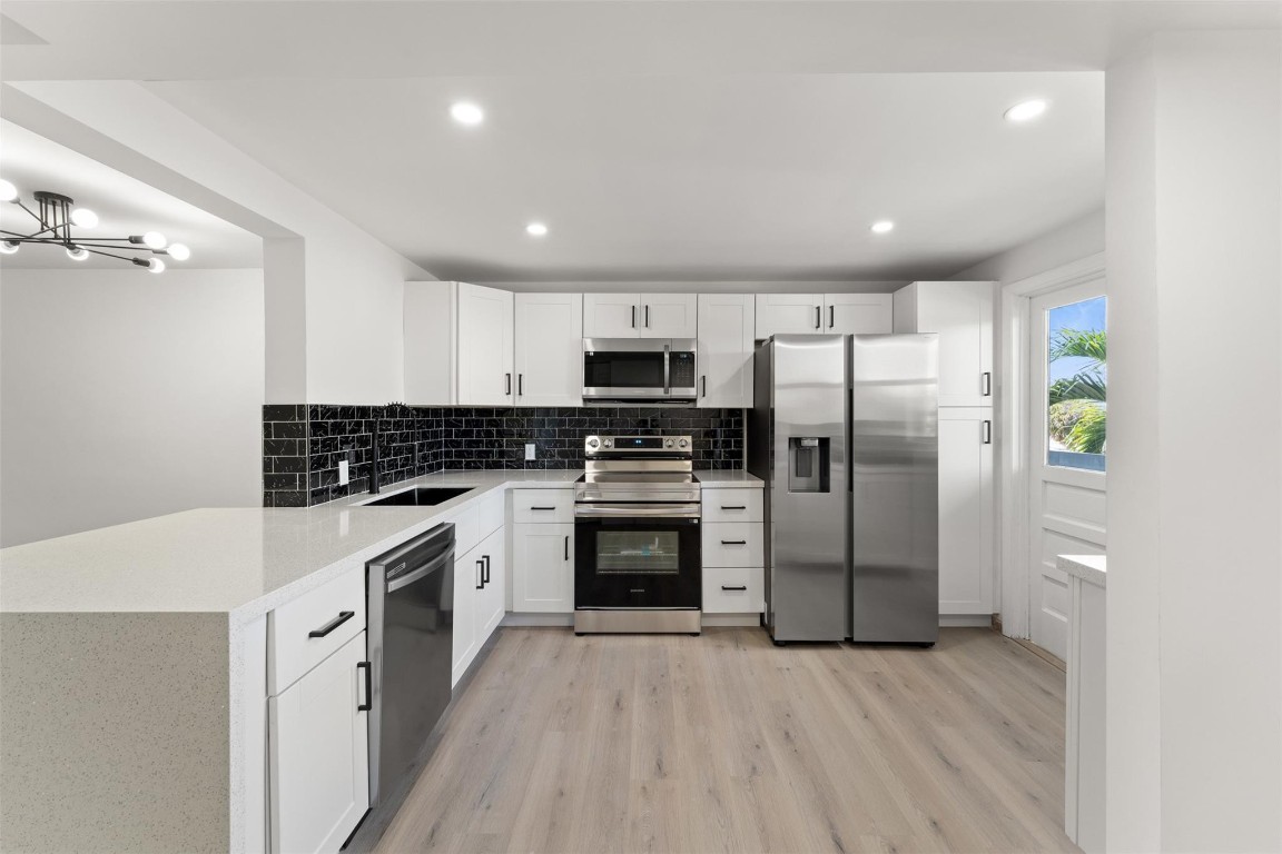 Royal Oaks - Residential