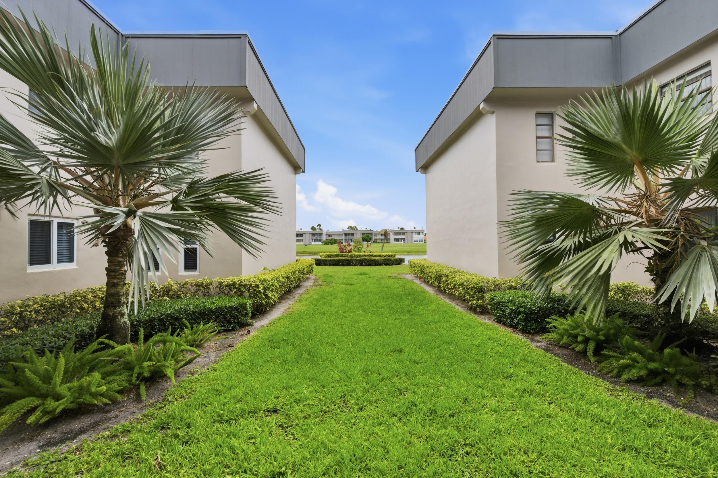 KINGS POINT - Residential