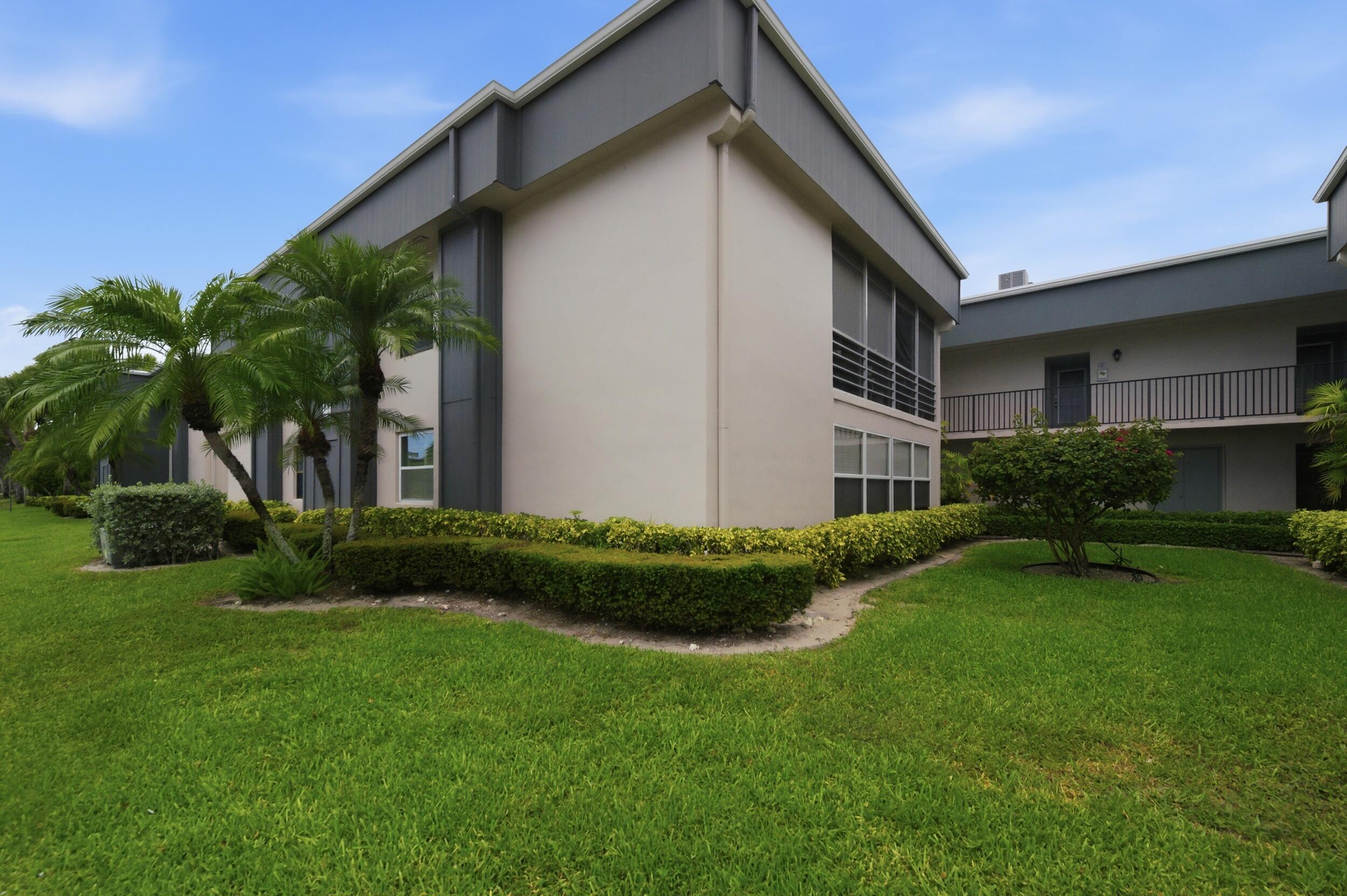 KINGS POINT - Residential