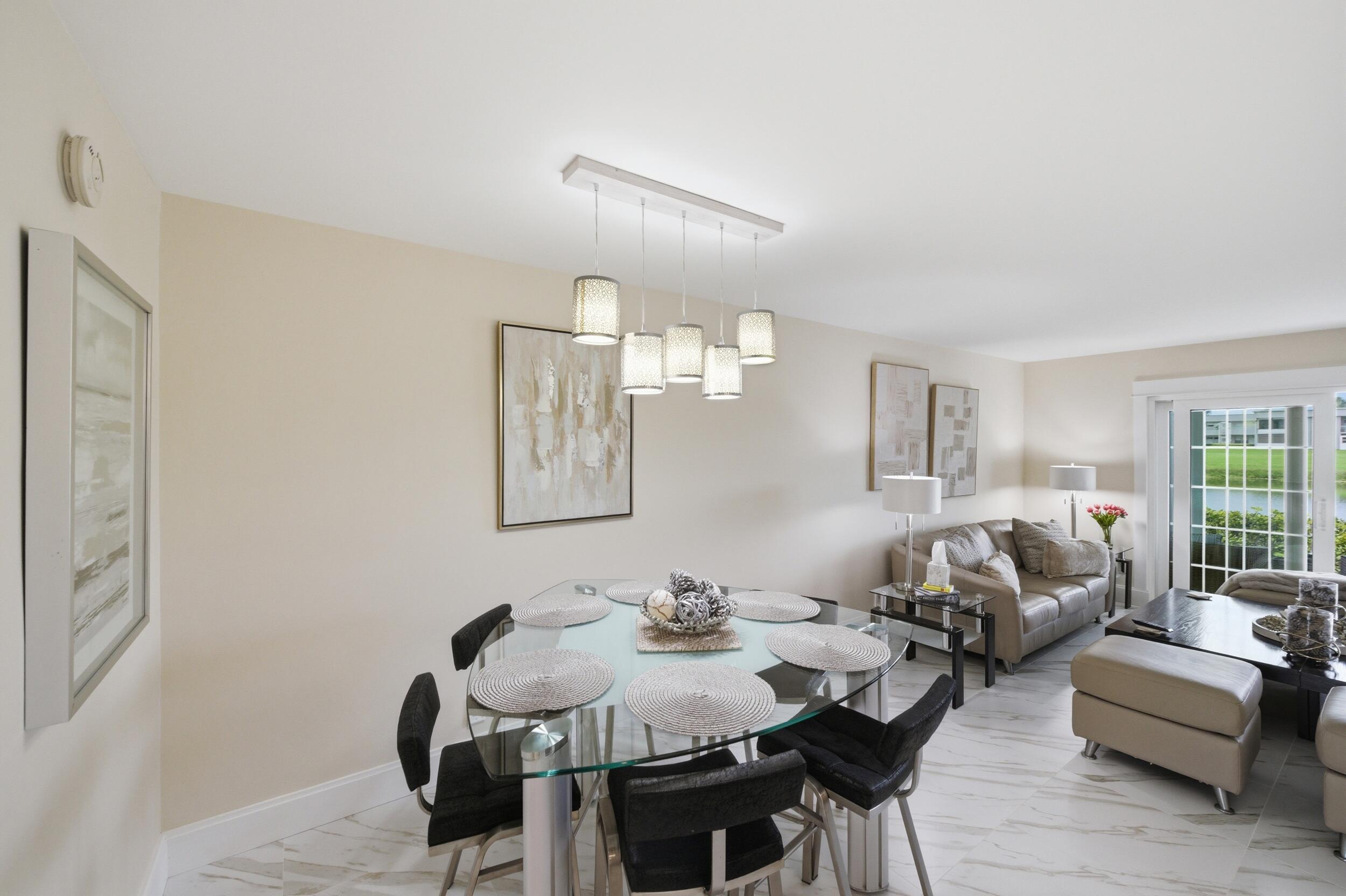 KINGS POINT - Residential