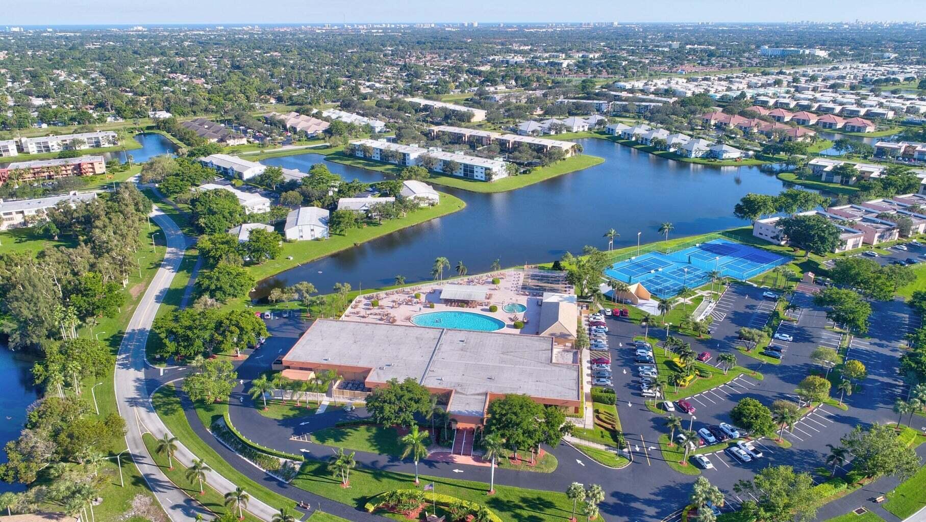 KINGS POINT - Residential
