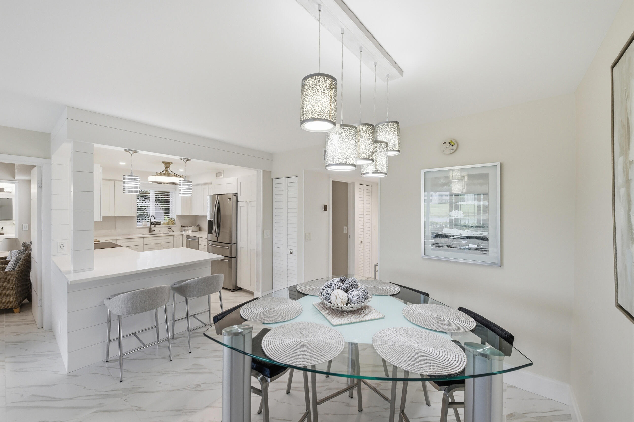 KINGS POINT - Residential