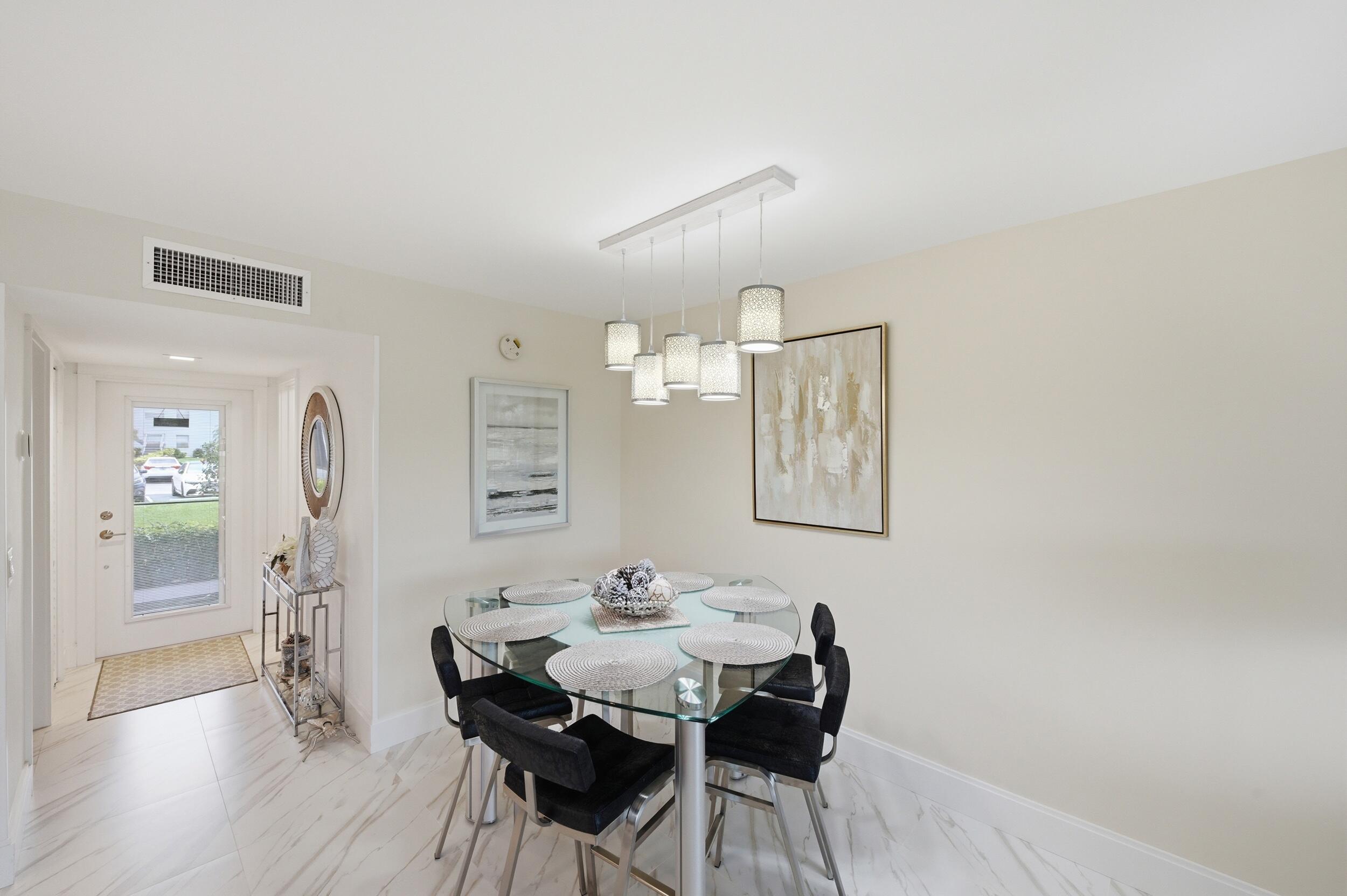KINGS POINT - Residential