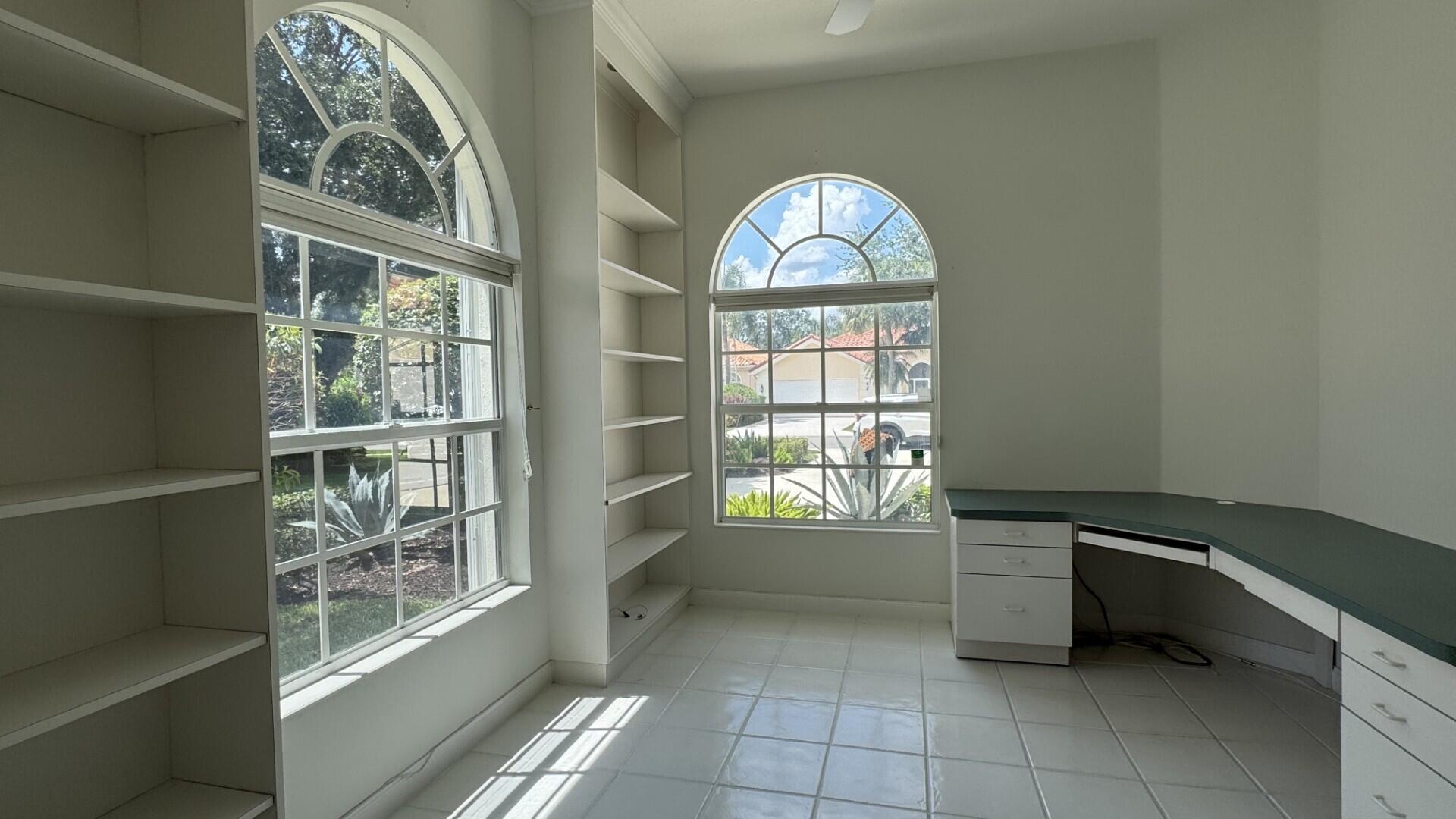 RIVERWALK 1 - Residential