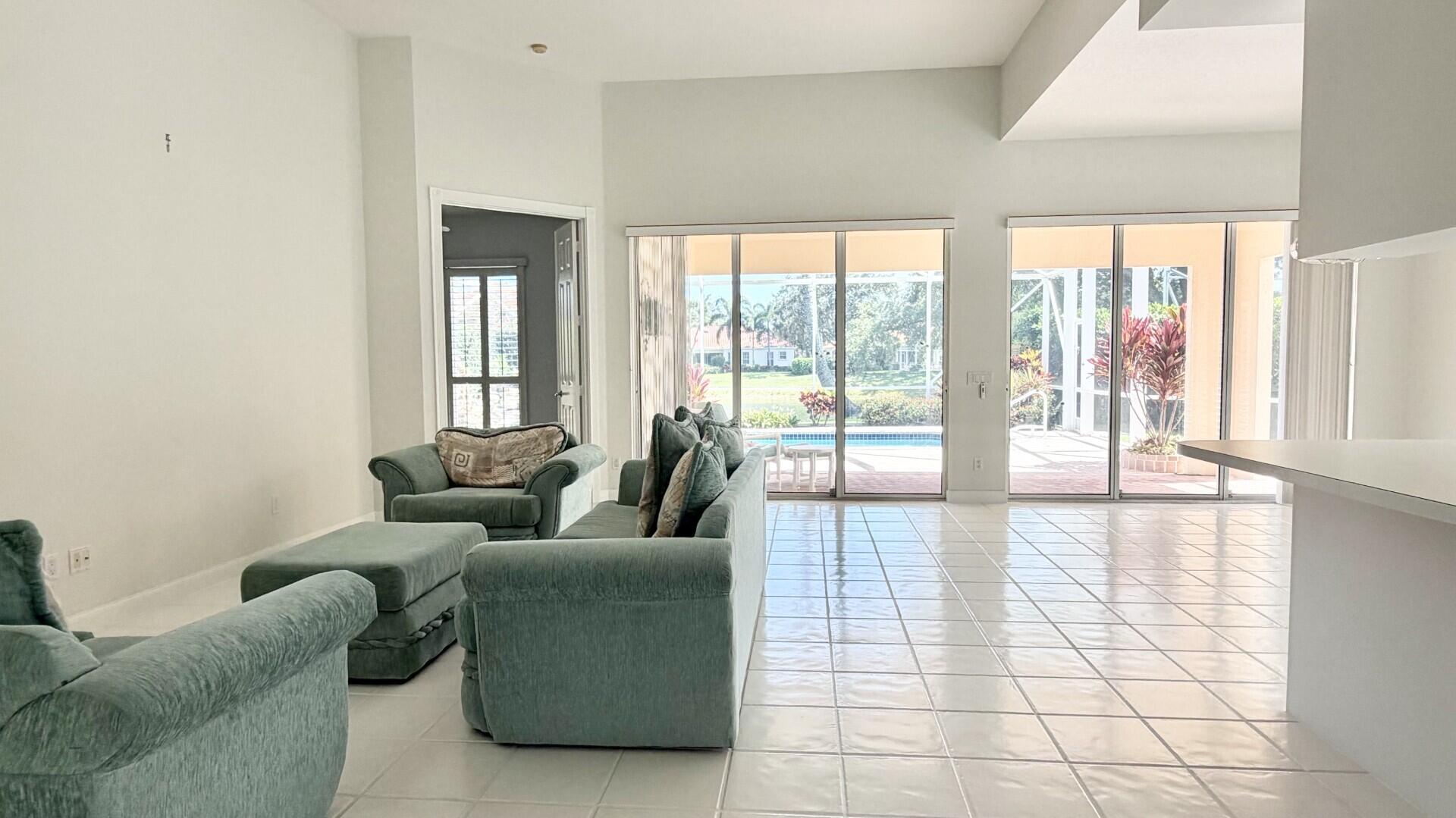 RIVERWALK 1 - Residential