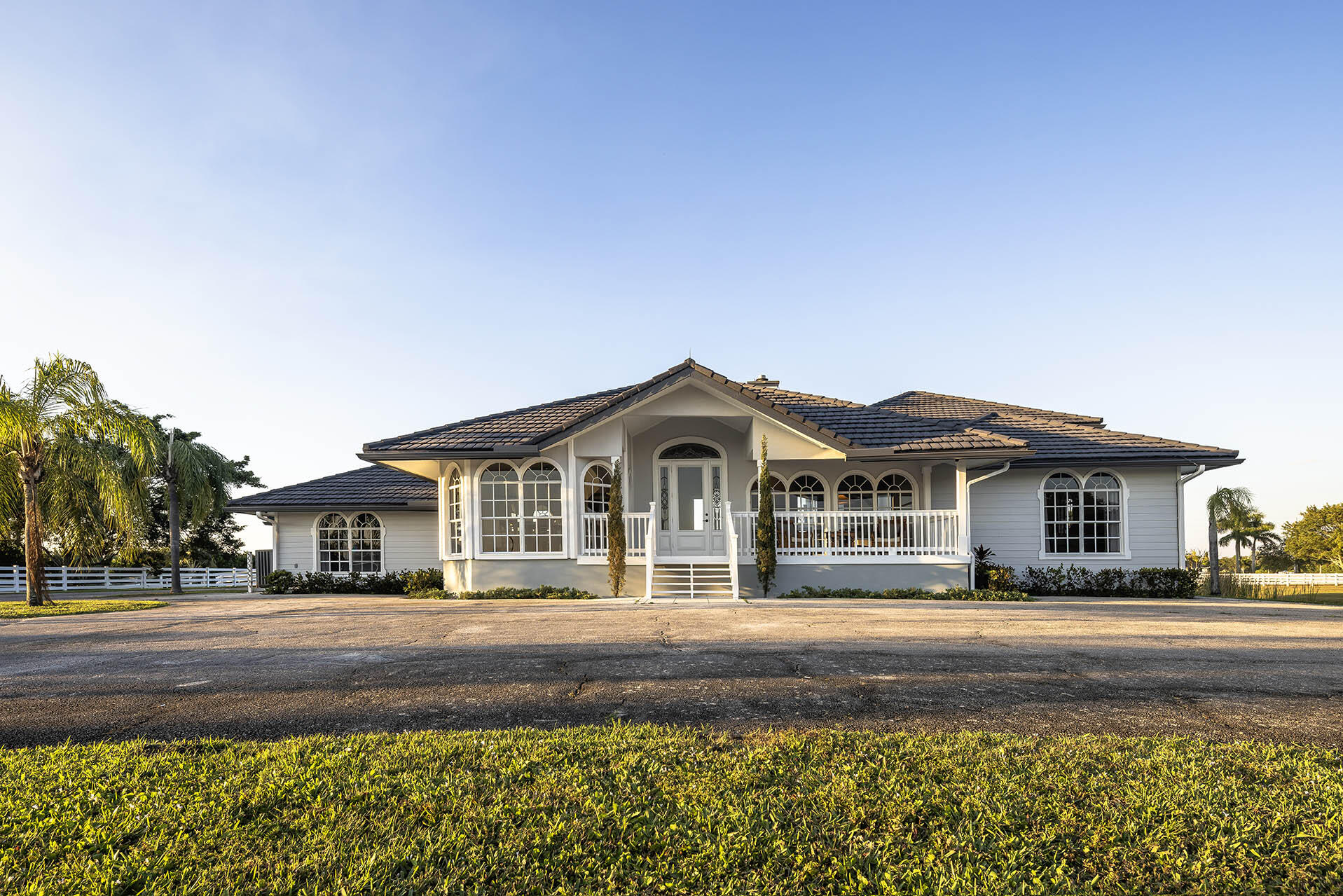 PALM BEACH POINT - Residential