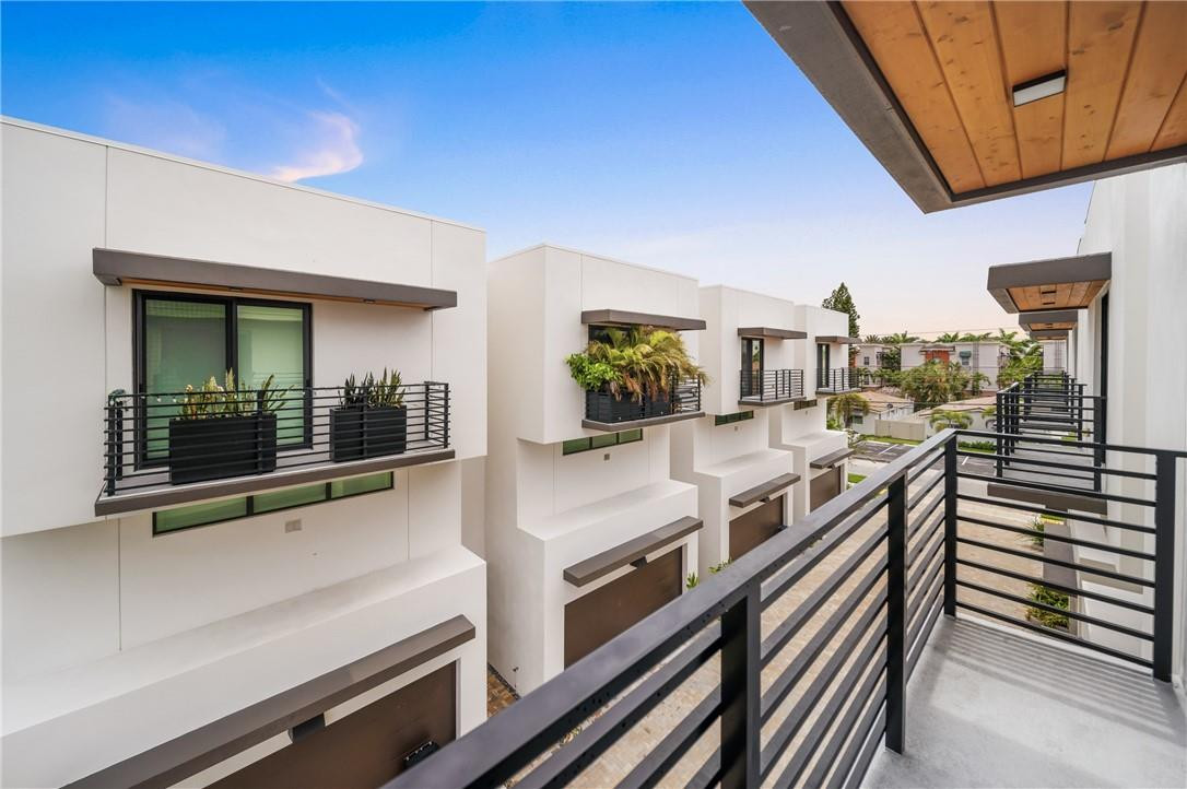 LINEO - Residential