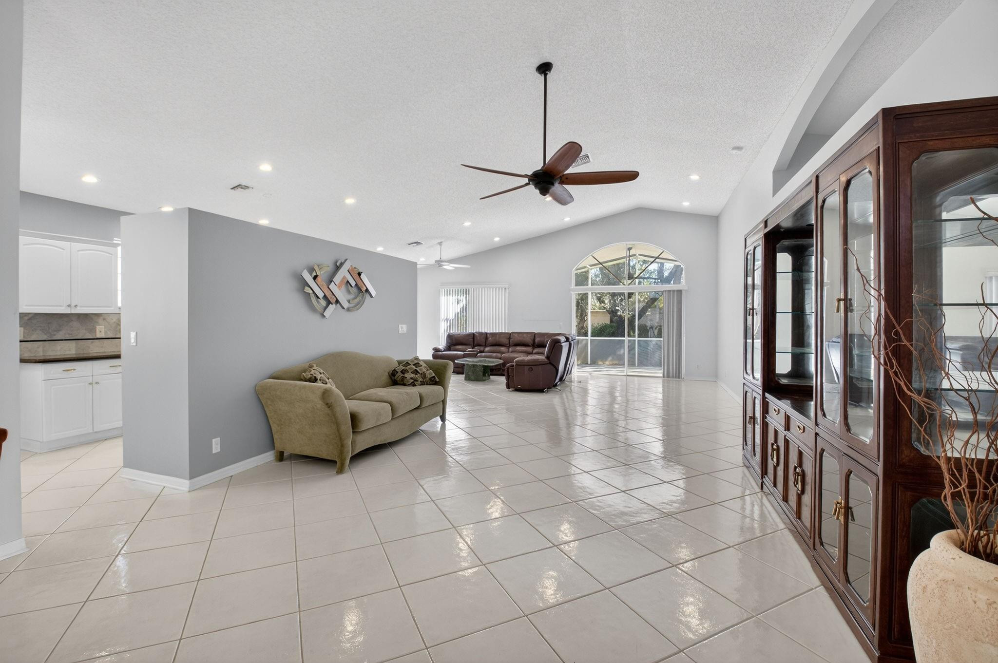 Indian Hills 01 - Residential
