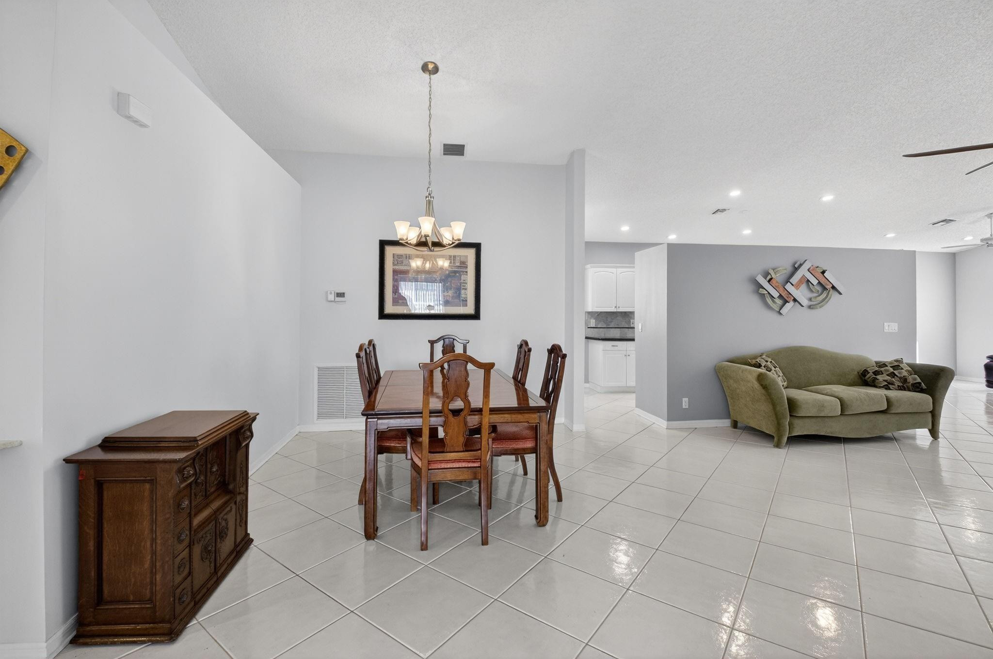 Indian Hills 01 - Residential