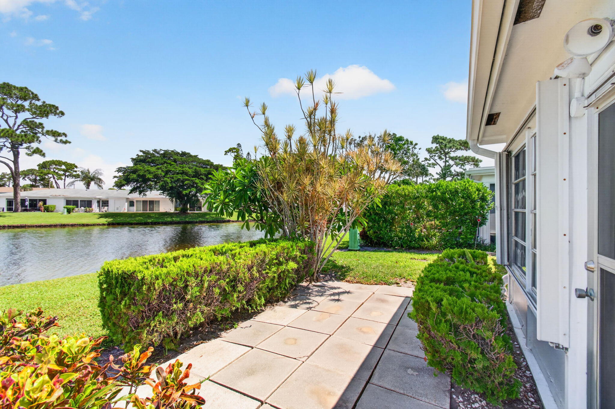 BRIDGEVIEW - Residential