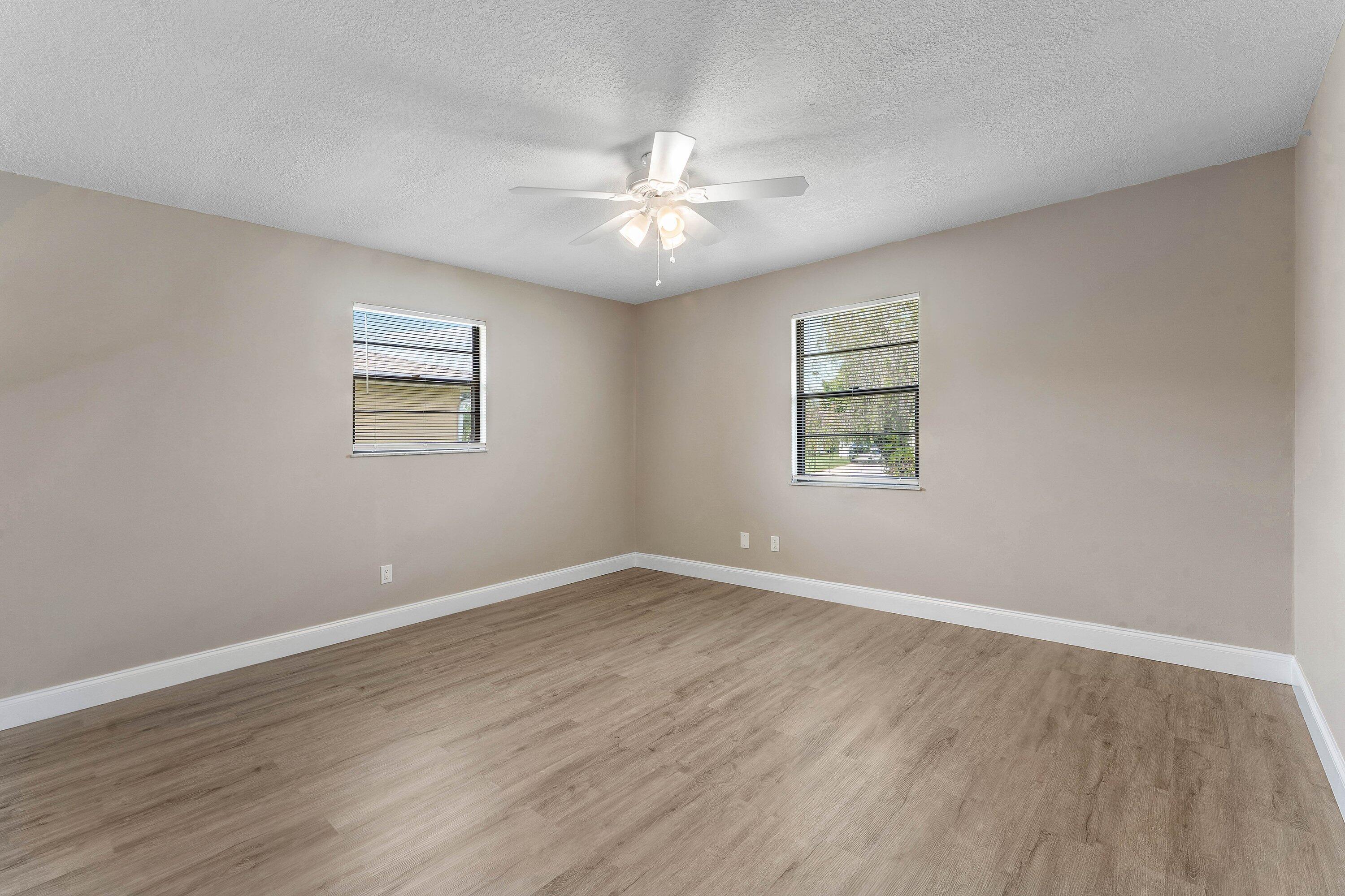 PORT ST LUCIE SECTION 30 - Residential