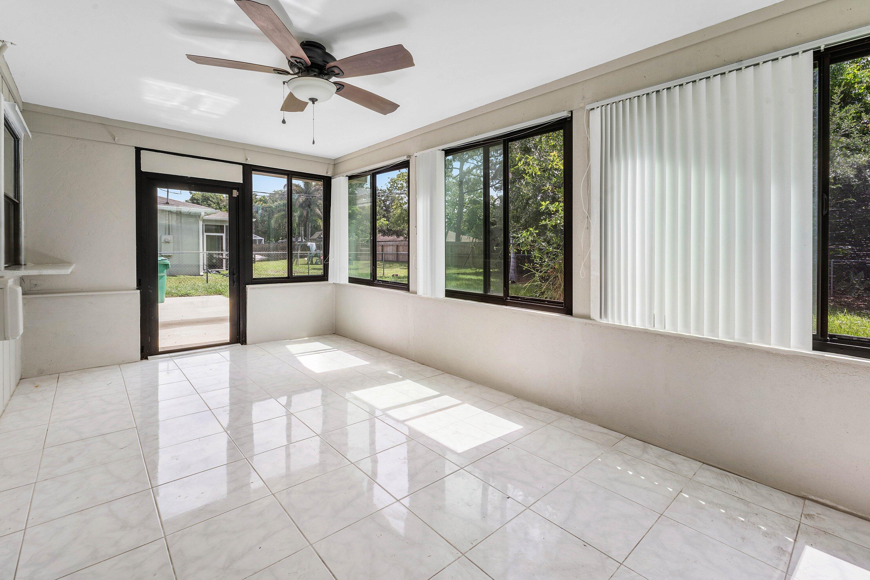 PORT ST LUCIE SECTION 30 - Residential