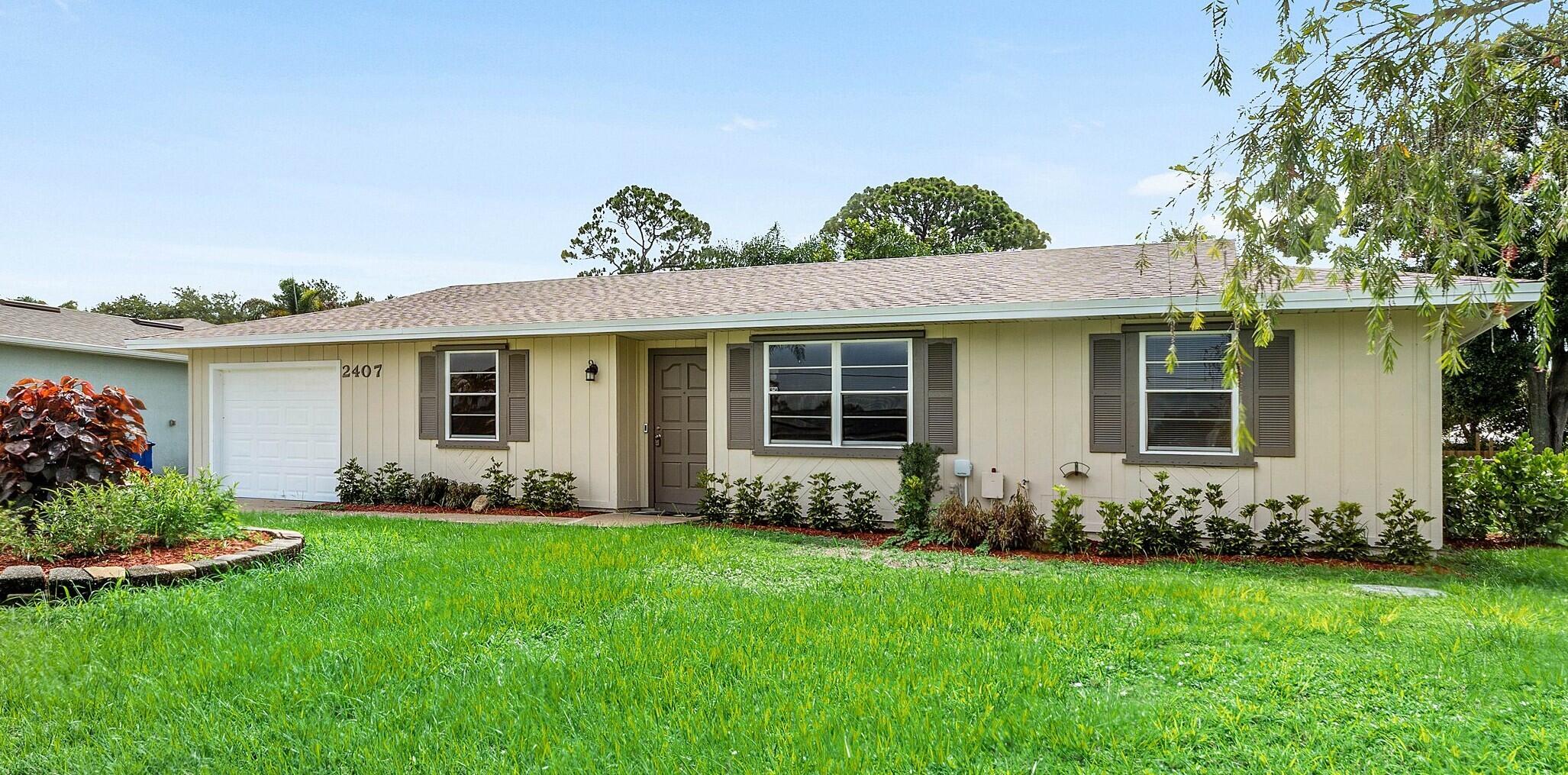 PORT ST LUCIE SECTION 30 - Residential