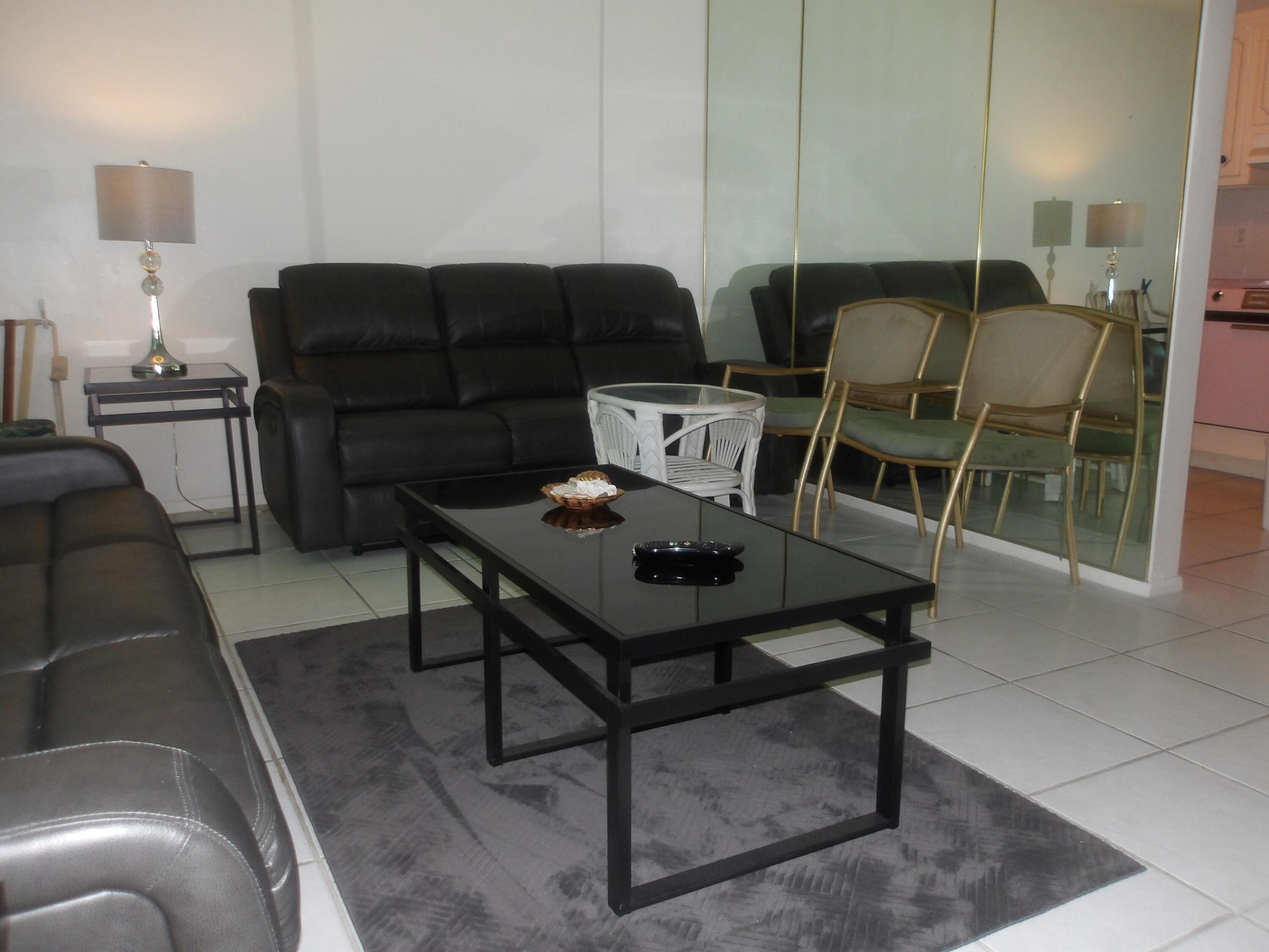 MAYBURY MANSIONS CONDO - Residential