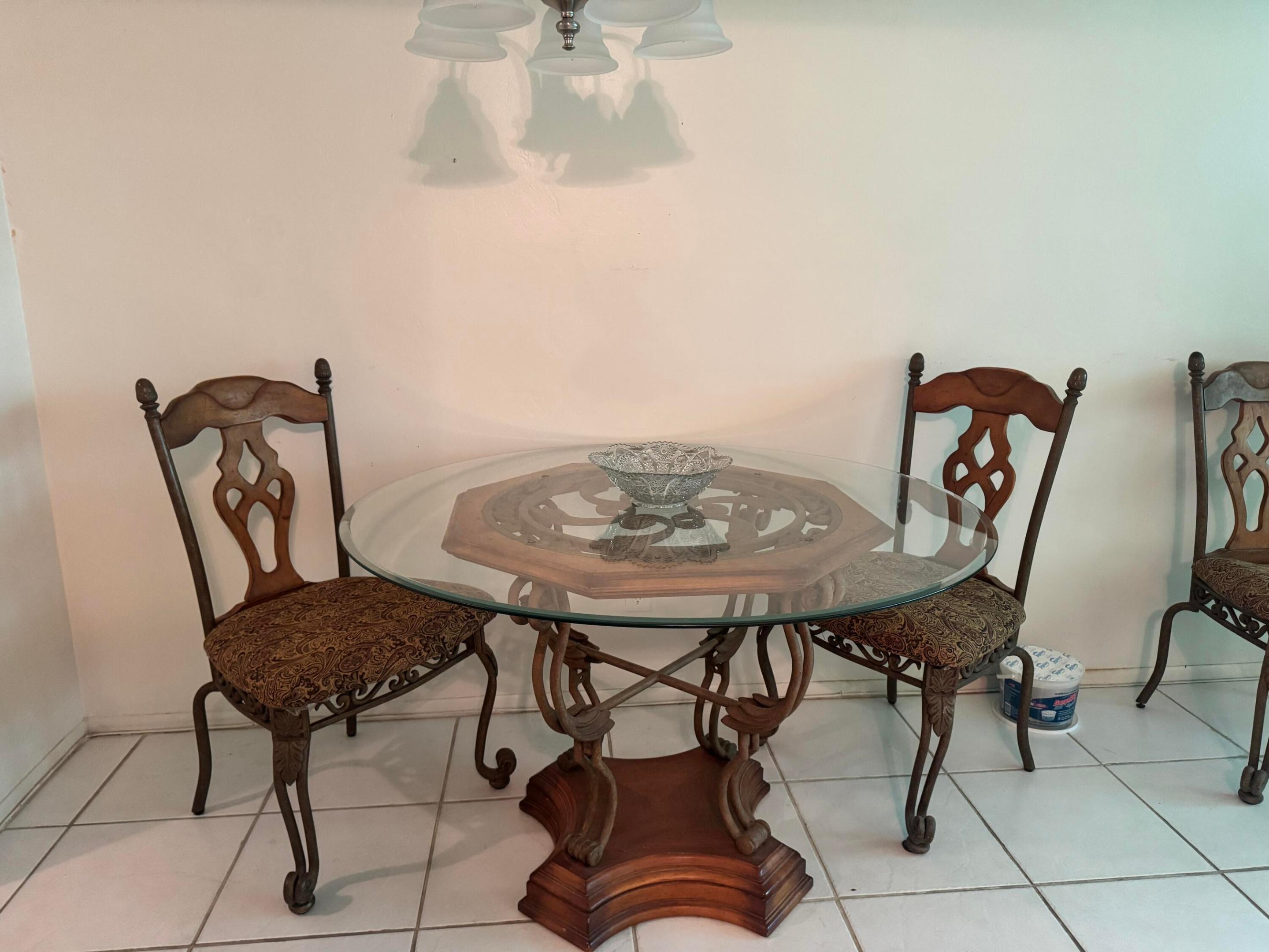 MAYBURY MANSIONS CONDO - Residential