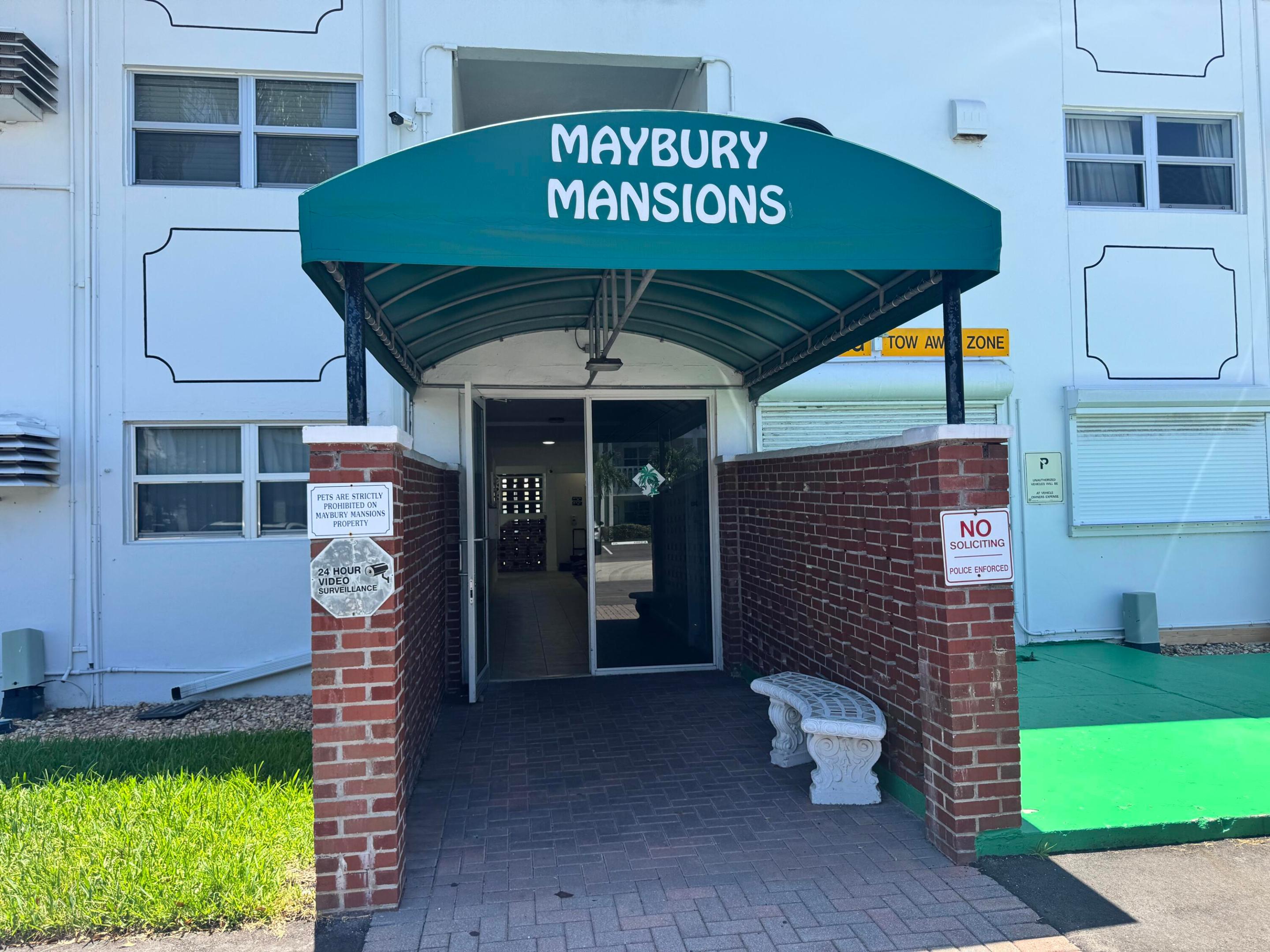 MAYBURY MANSIONS CONDO - Residential