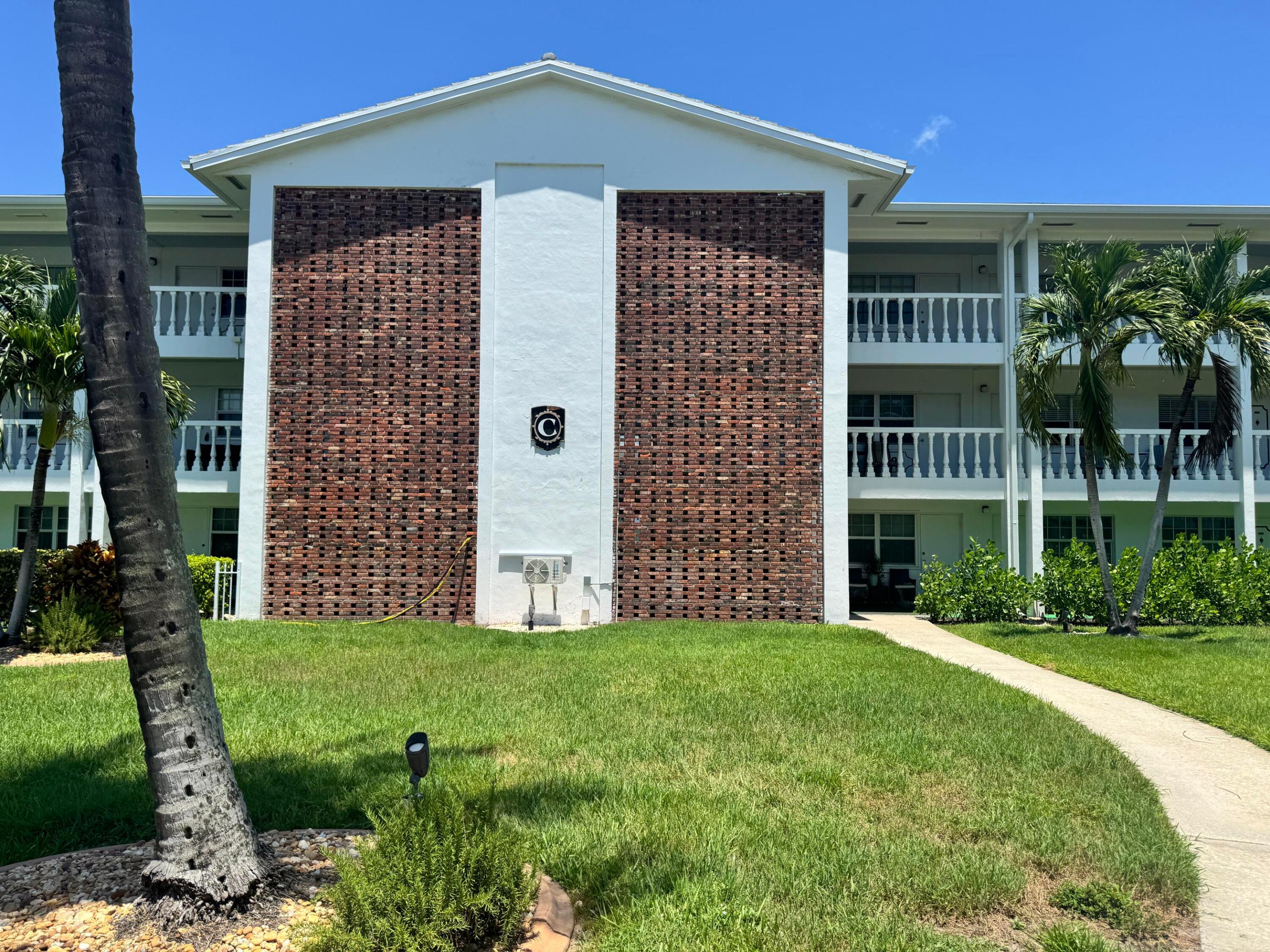 MAYBURY MANSIONS CONDO - Residential
