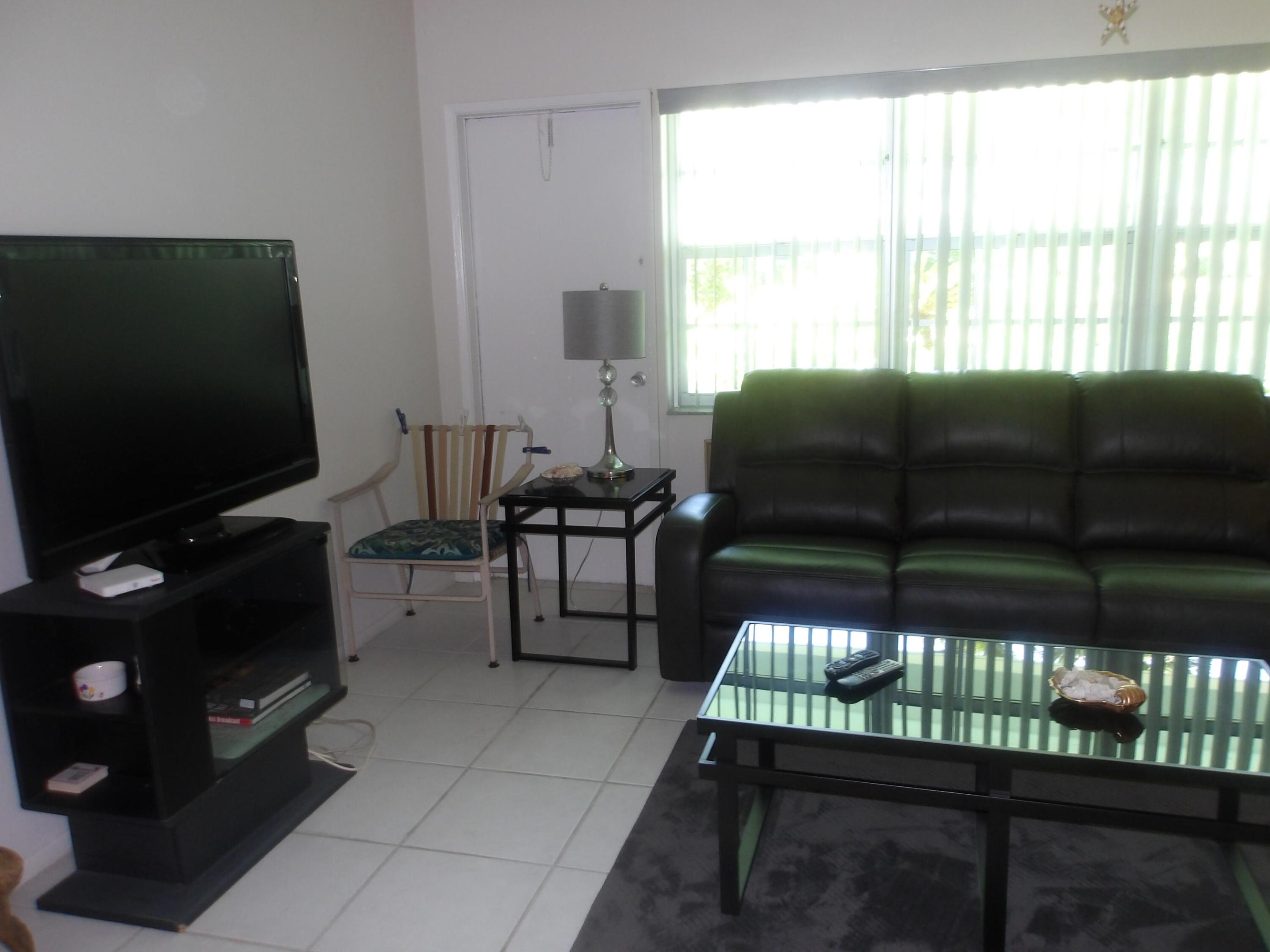 MAYBURY MANSIONS CONDO - Residential
