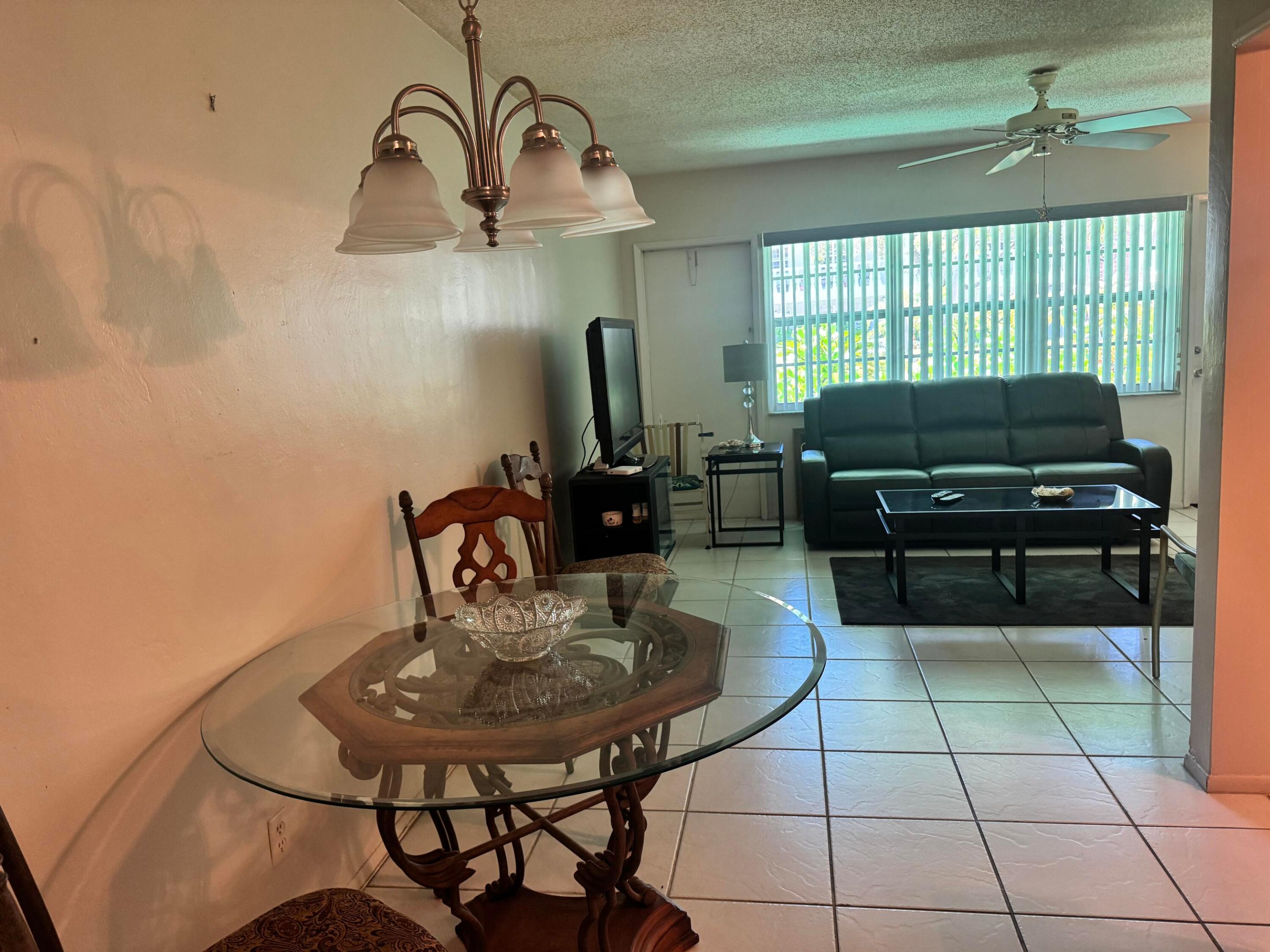 MAYBURY MANSIONS CONDO - Residential