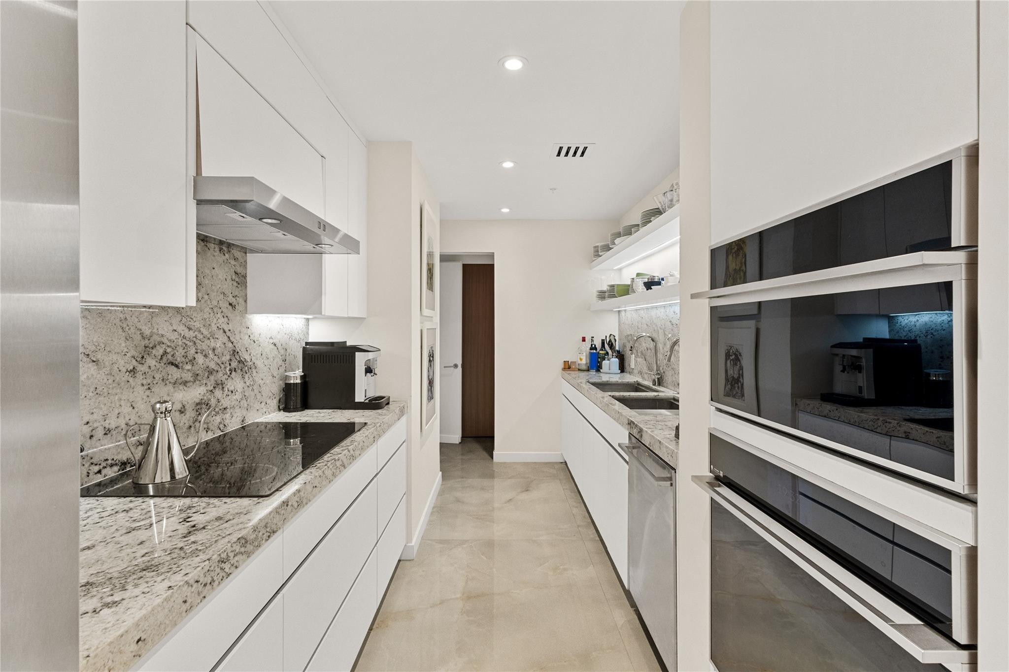 RIVA - Residential