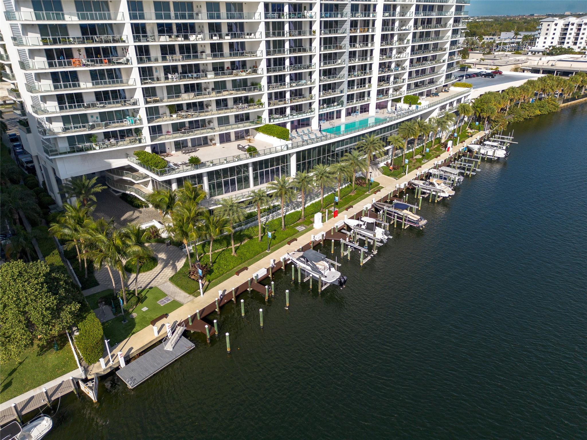 RIVA - Residential
