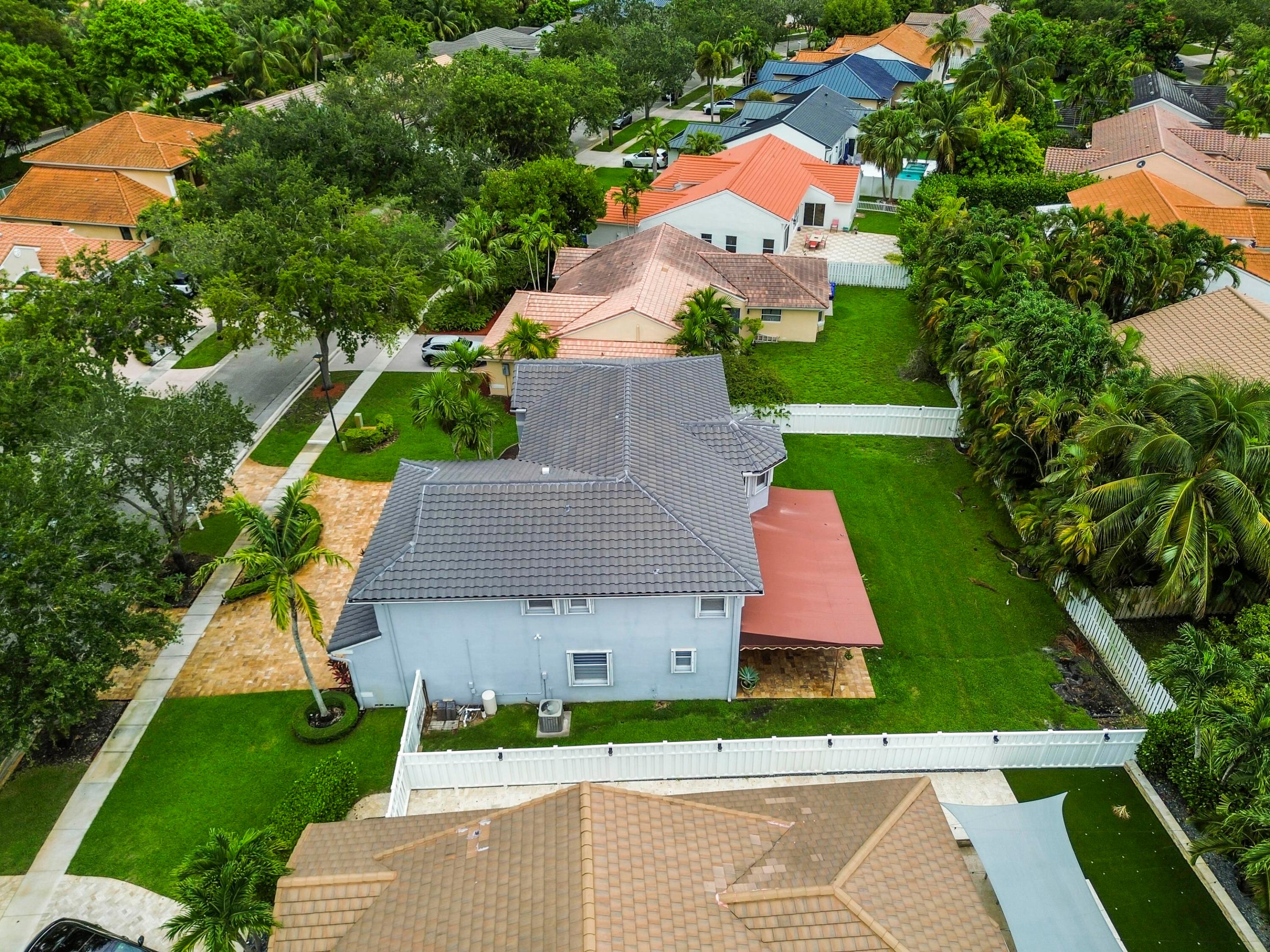 REPLAT OF COUNTRY LAKES - Residential