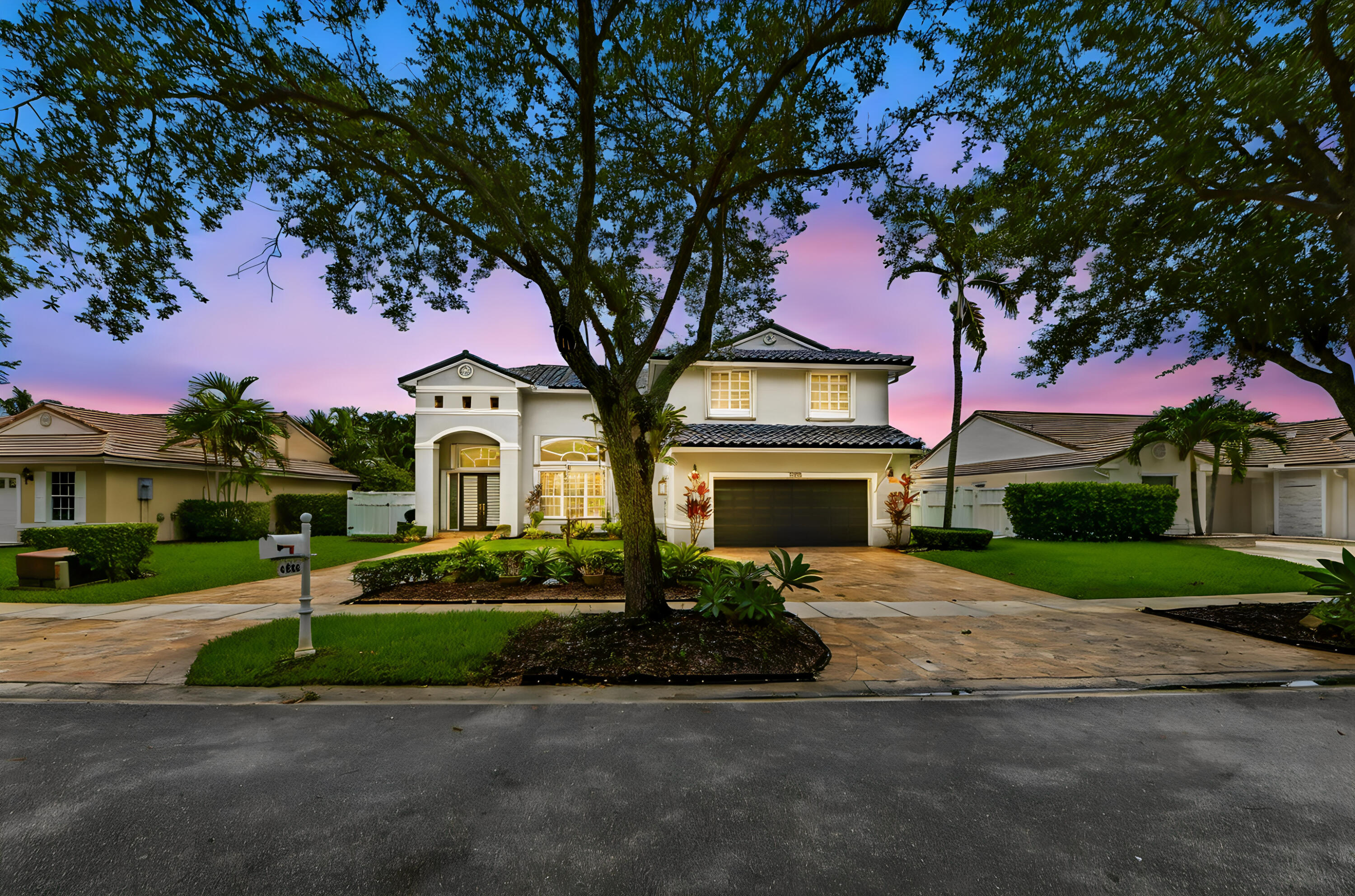REPLAT OF COUNTRY LAKES - Residential