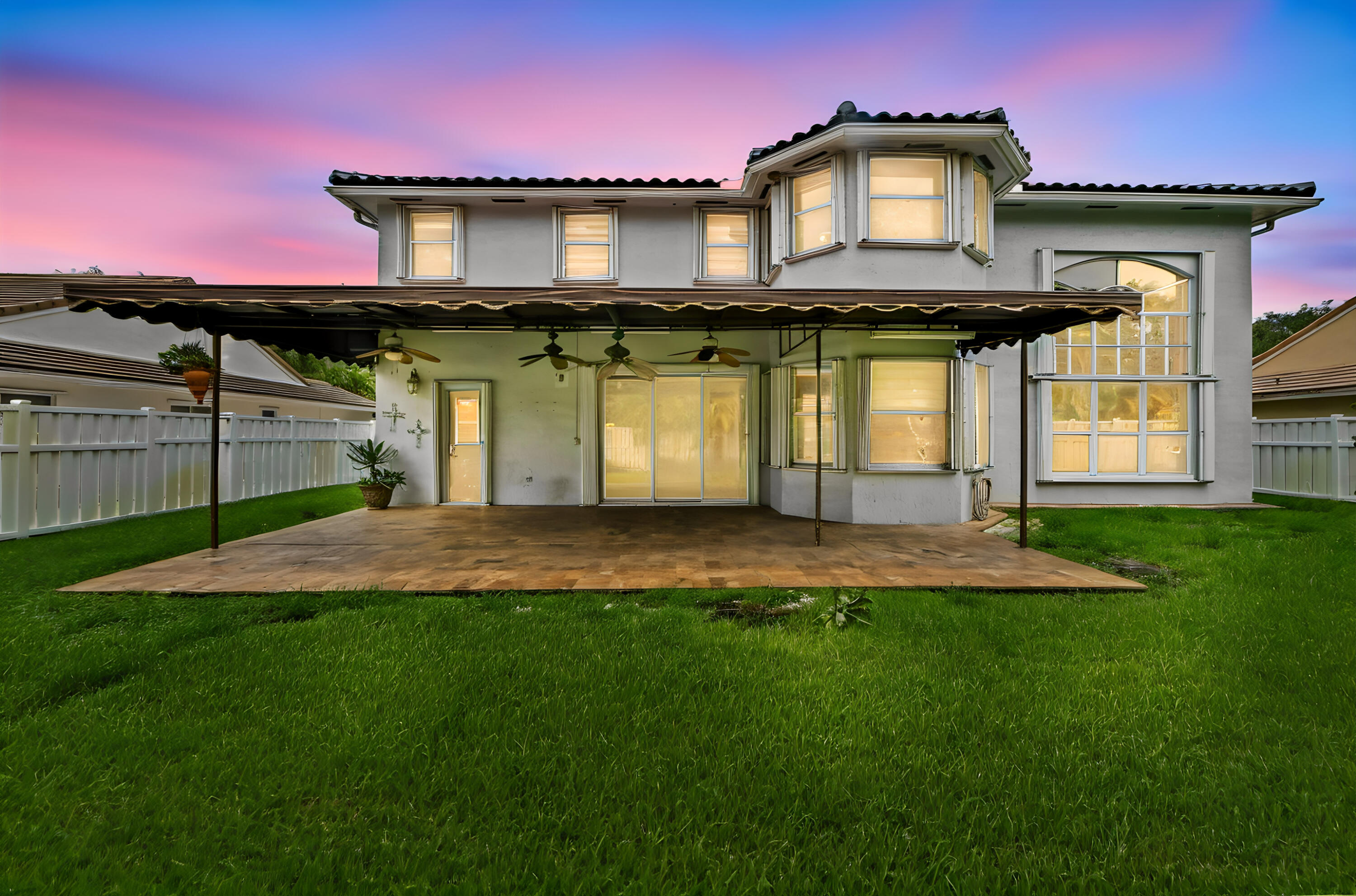 REPLAT OF COUNTRY LAKES - Residential