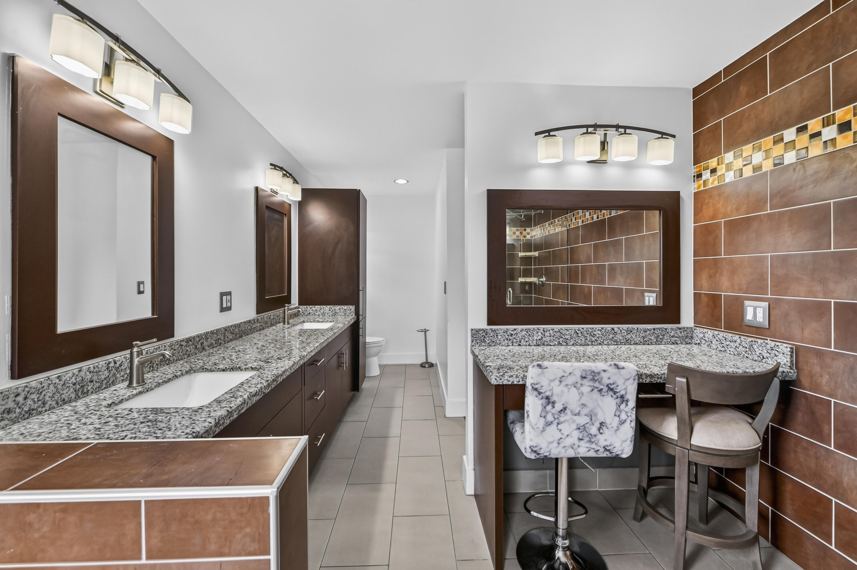 REPLAT OF COUNTRY LAKES - Residential
