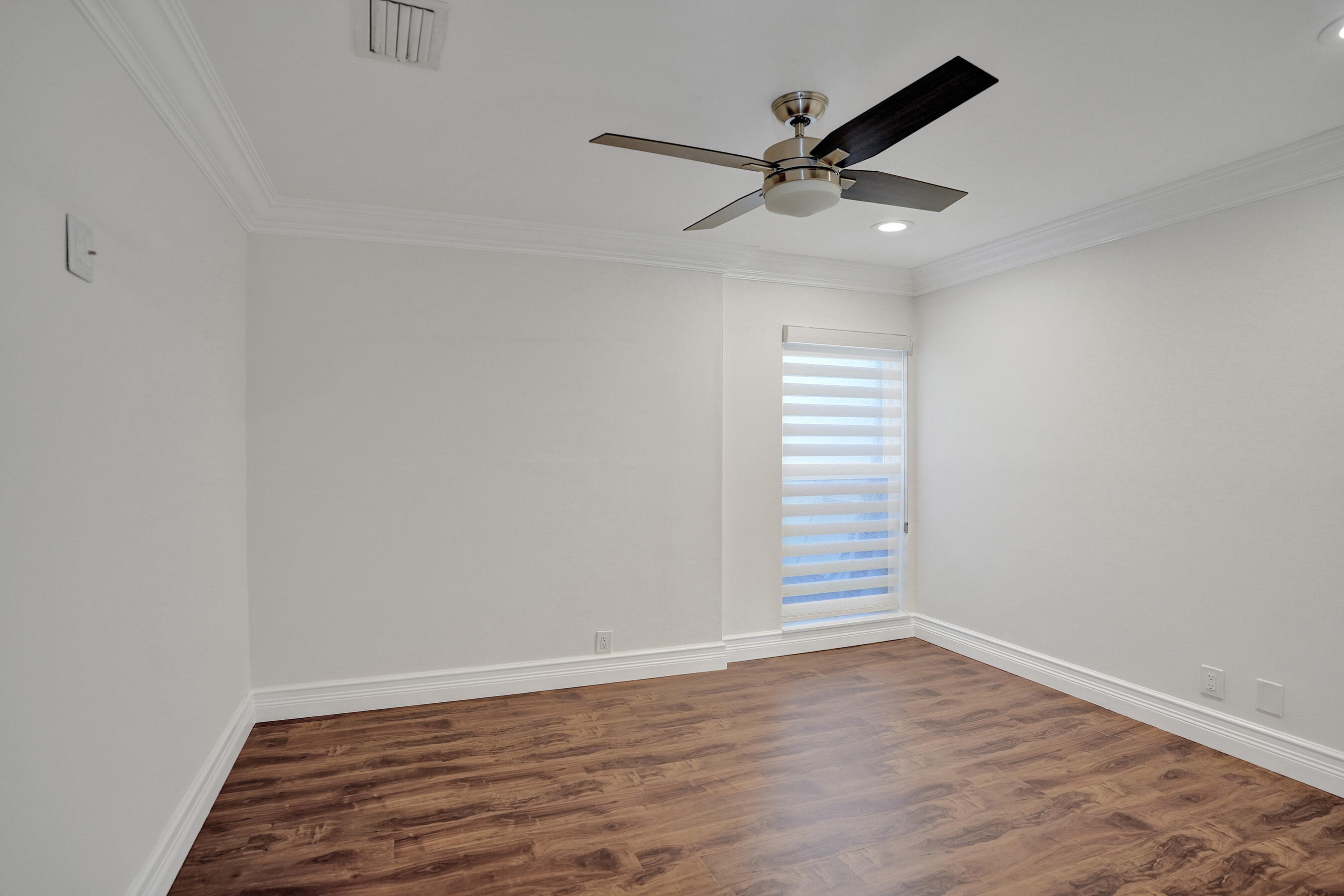 PATIOS ON THE PARK - Residential Lease