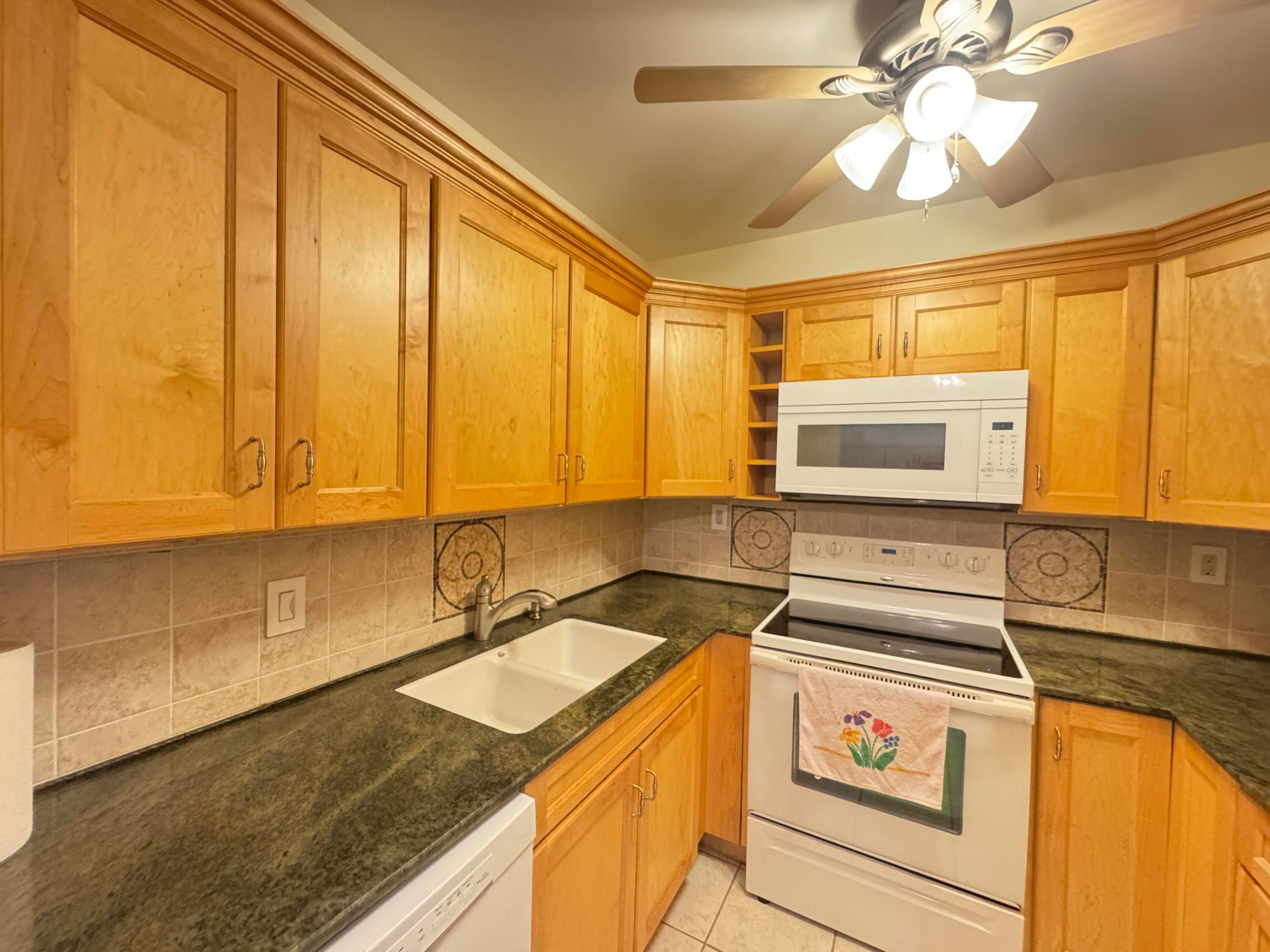 HIGH POINT WEST CONDO - Residential