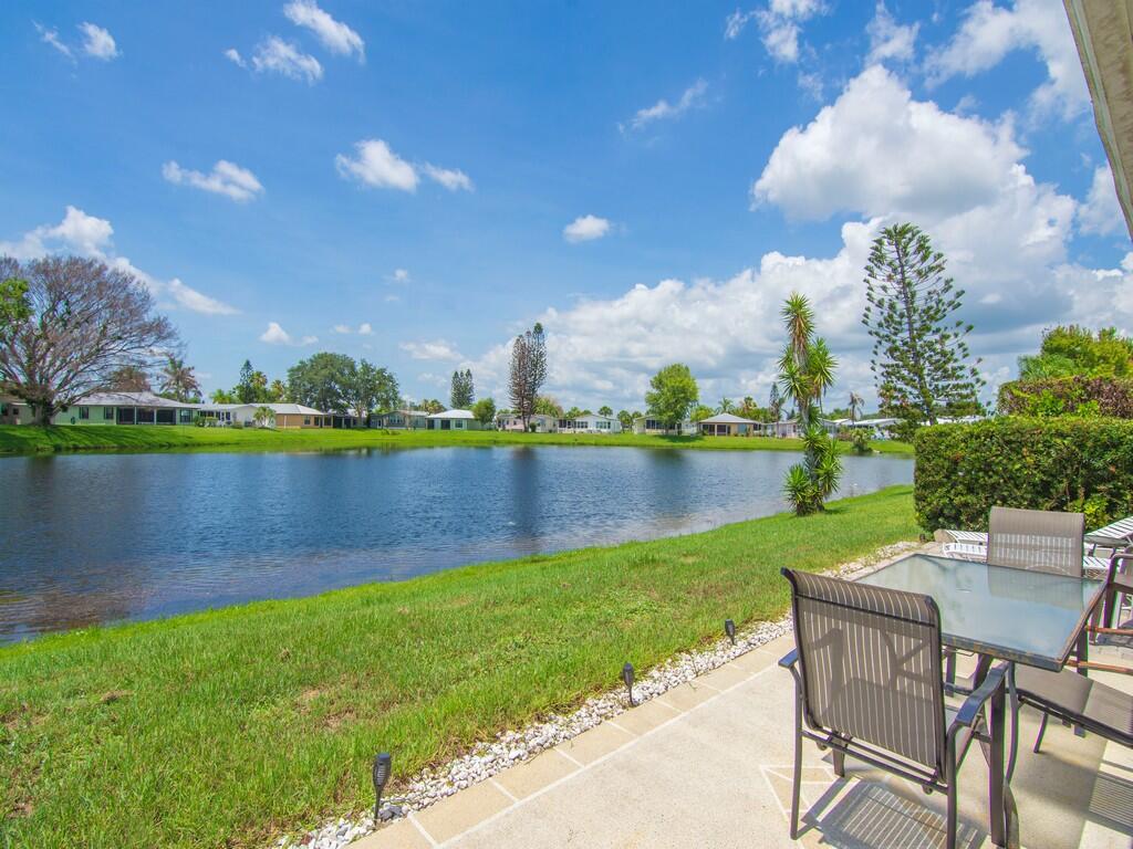 SPANISH LAKES FAIRWAYS NE PHASE - Residential