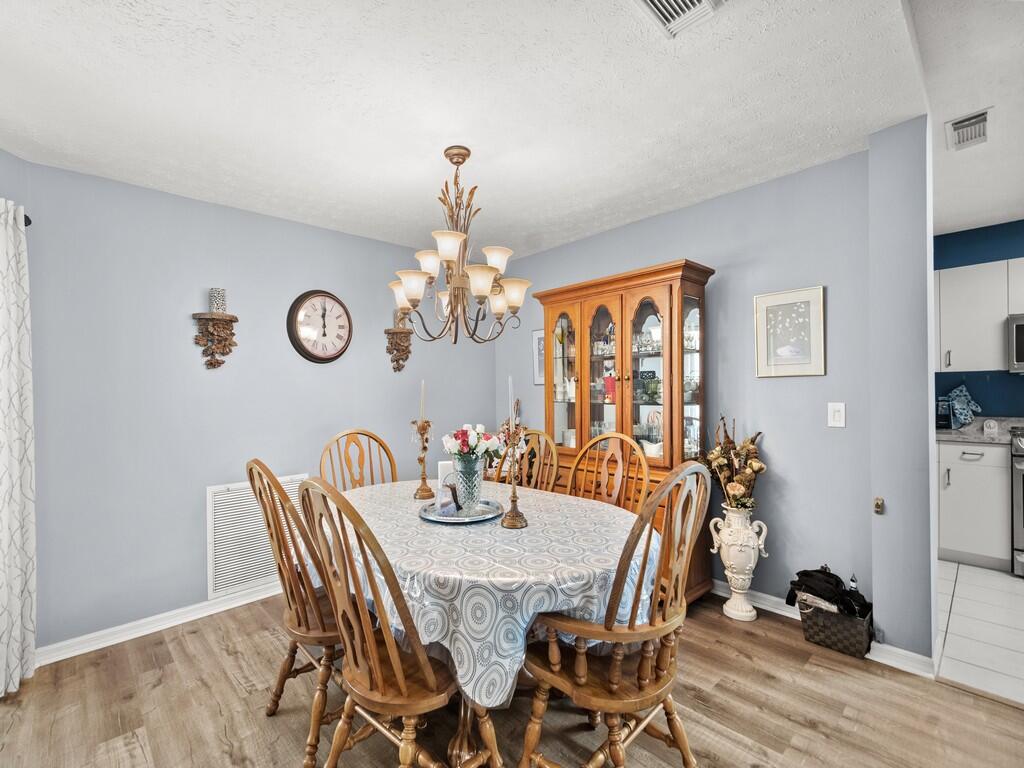 SPANISH LAKES FAIRWAYS NE PHASE - Residential