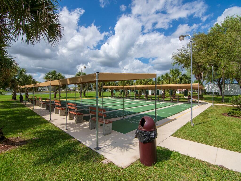 SPANISH LAKES FAIRWAYS NE PHASE - Residential