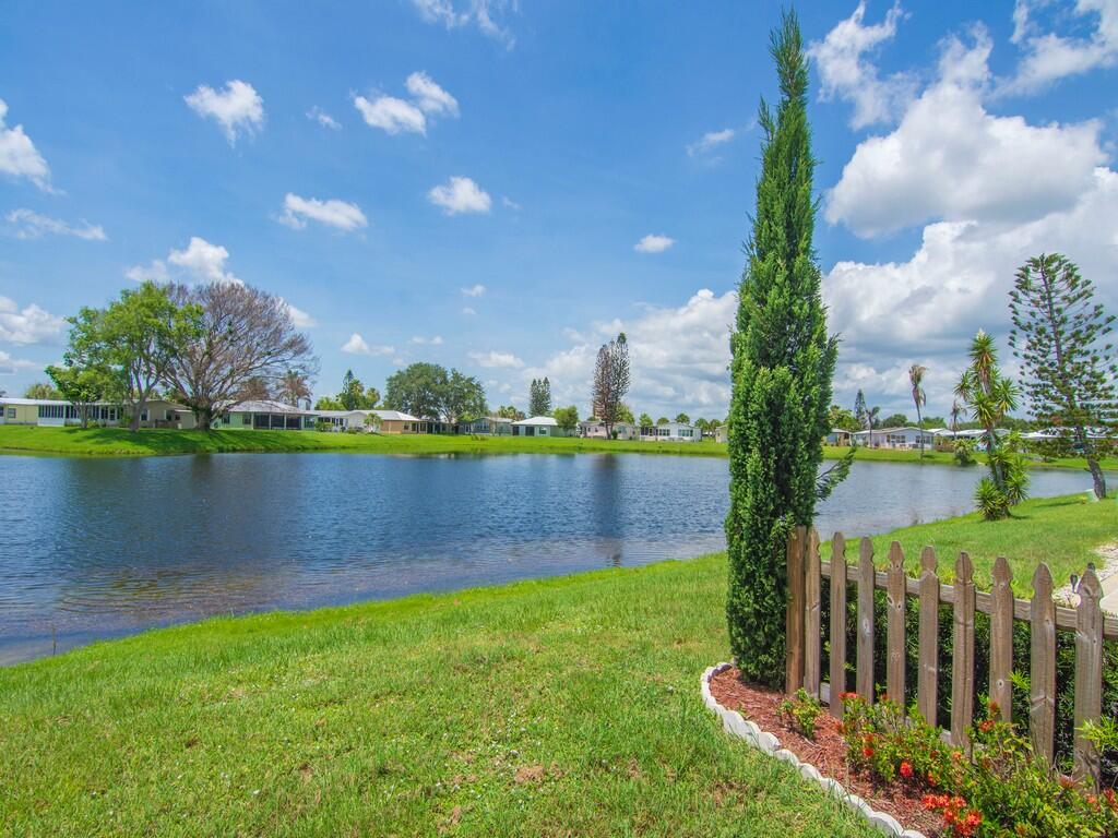 SPANISH LAKES FAIRWAYS NE PHASE - Residential