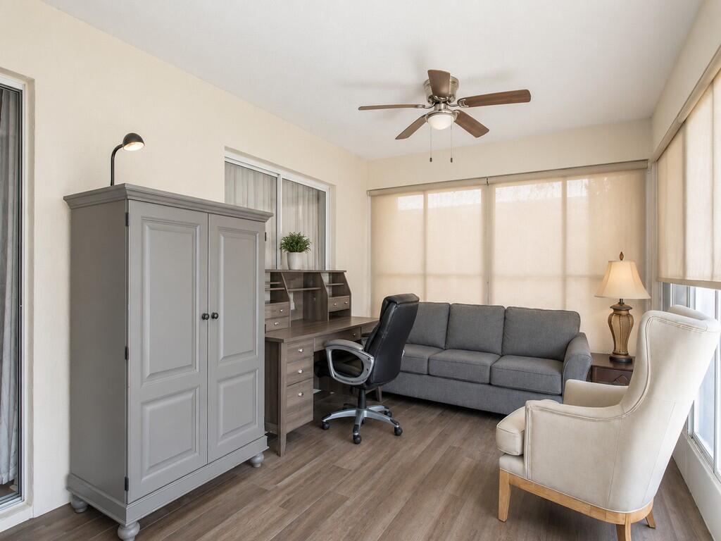SPANISH LAKES FAIRWAYS NE PHASE - Residential