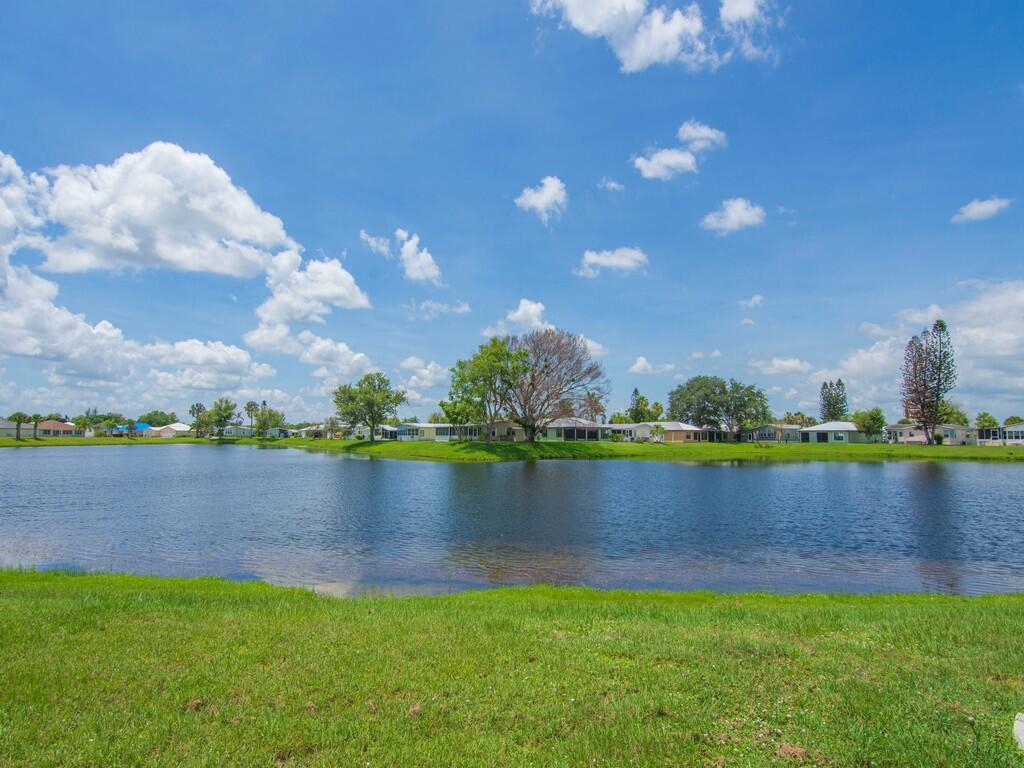 SPANISH LAKES FAIRWAYS NE PHASE - Residential