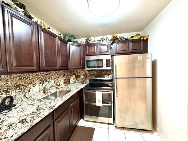 WINDSOR CONDOS - Residential