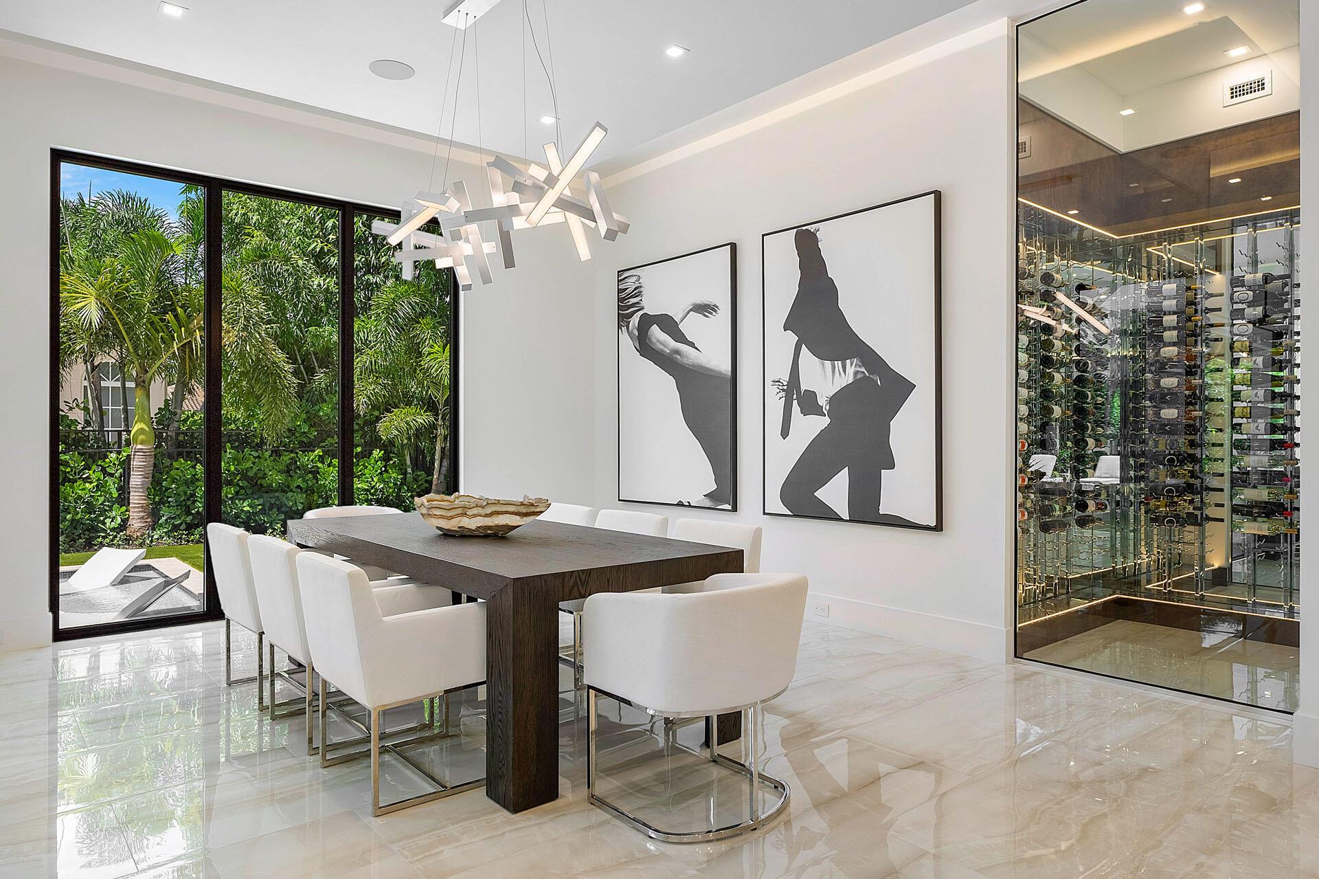 ROYAL PALM YACHT & COUNTRY CLUB - Residential