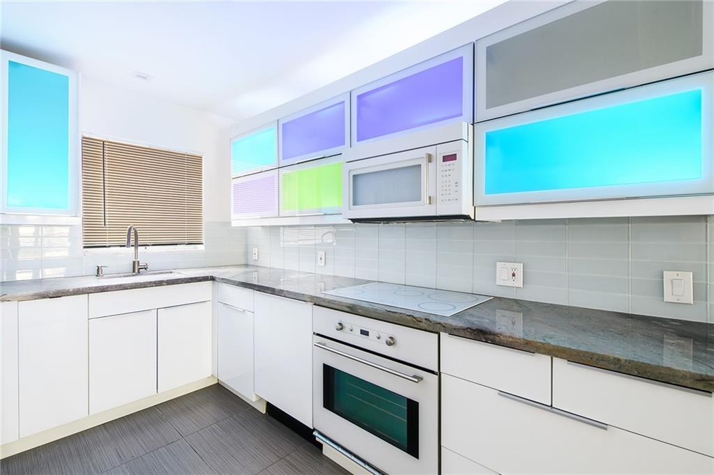 Island House East - Residential
