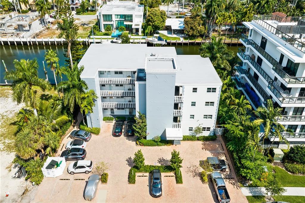 Island House East - Residential
