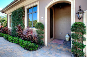 RIVERSIDE ON THE LOXAHATCHEE - Residential