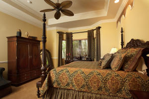RIVERSIDE ON THE LOXAHATCHEE - Residential