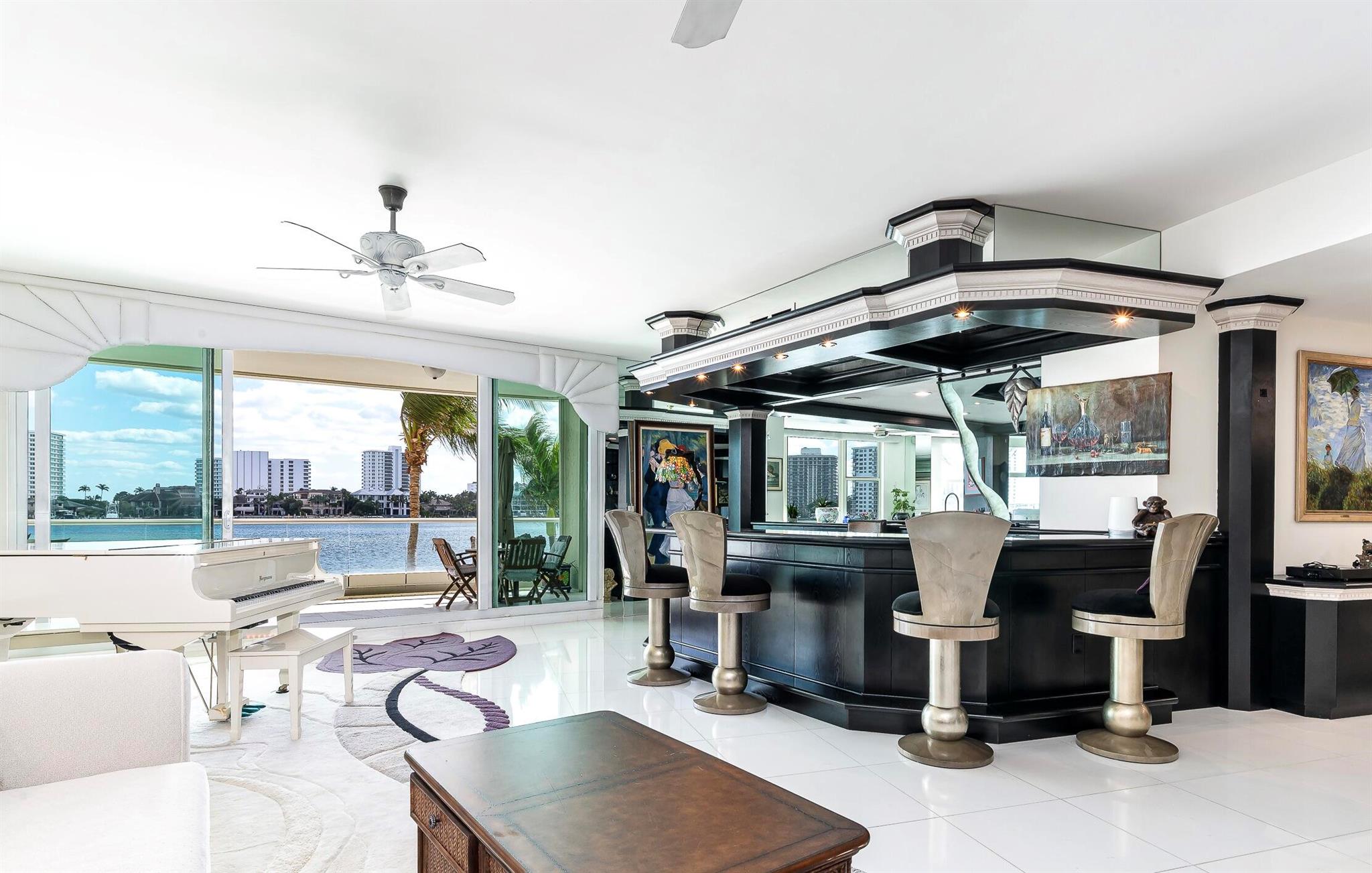MIZNER GRAND CONDO - Residential